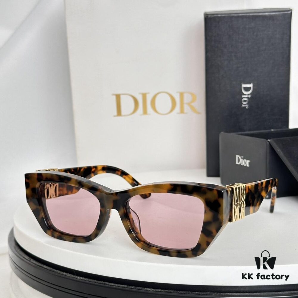 DIO* High-Quality Official New Arrival Sunglasses with Acetate Frame and Wide Temples, Featuring Gold-Finished Metal Miss Dior Logo