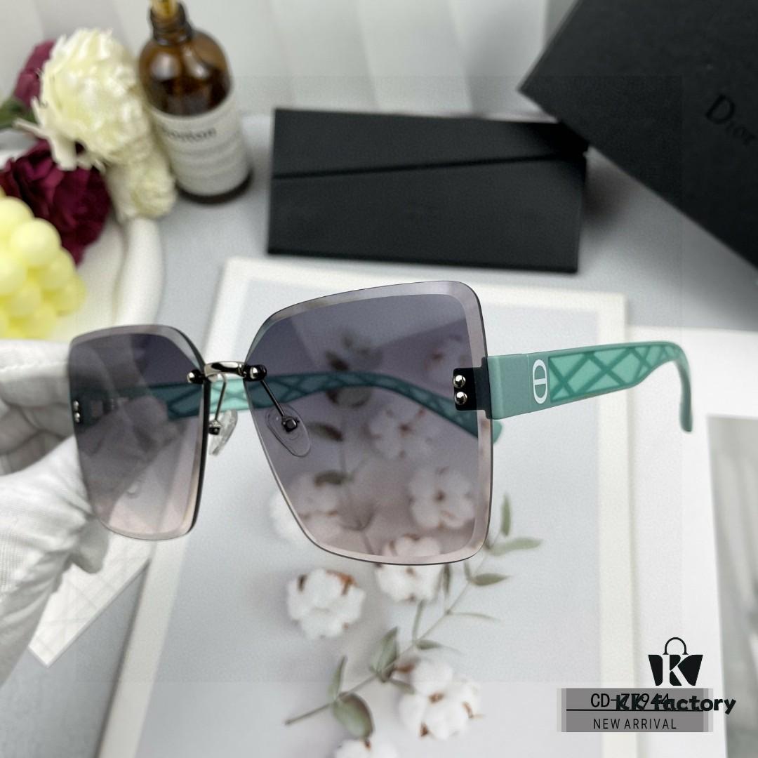 DIOR France | TR90 Lightweight Frame with Polarized Lenses by Polaroid, Model 77944