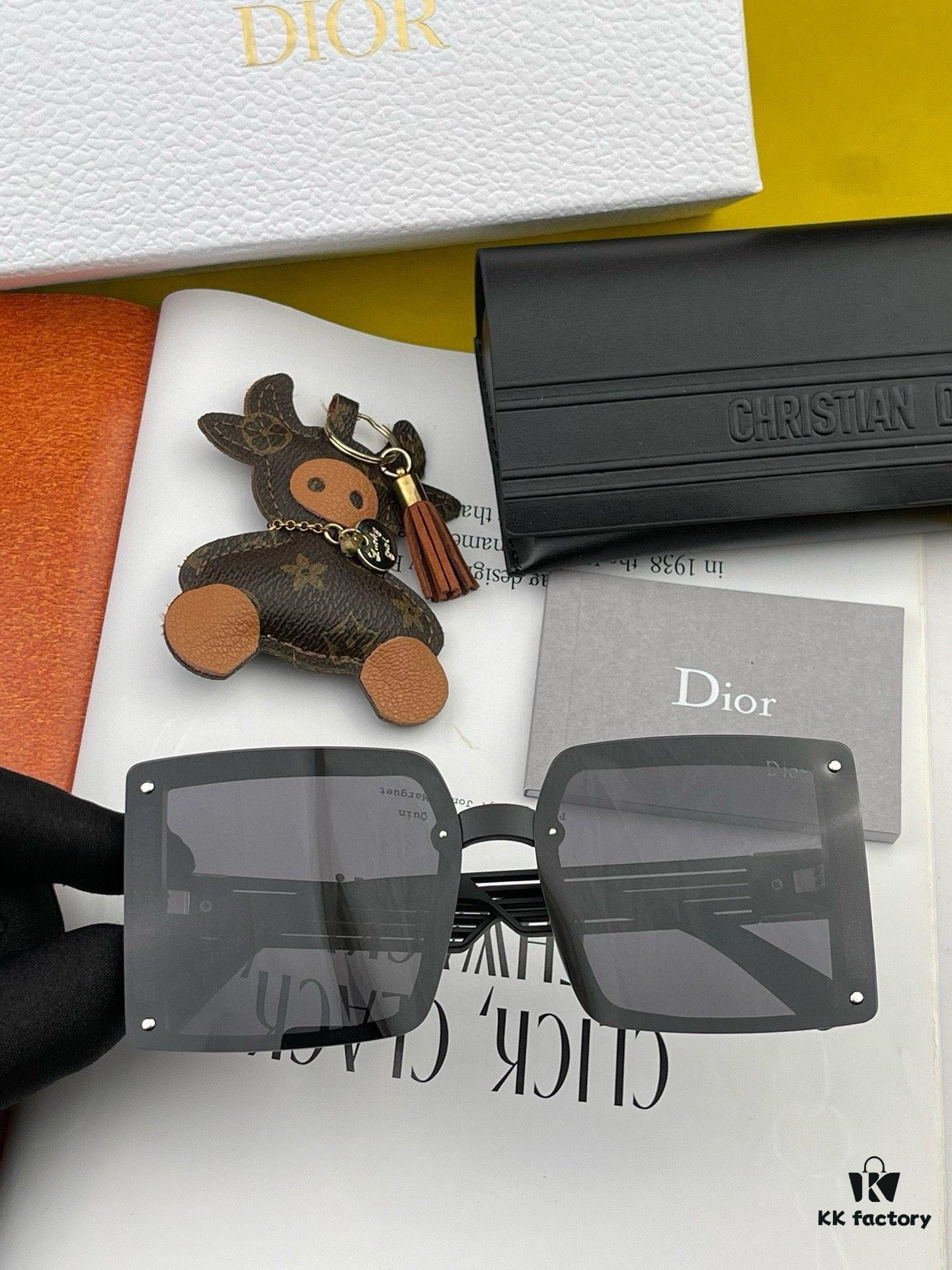 【DIOR - Dior】2024 Spring New Arrival Trendy Fashion Square Polarized Sunglasses High Quality Comfortable Wear Influencer Favorite Style Model: D1297 Eyeglasses Sunglasses