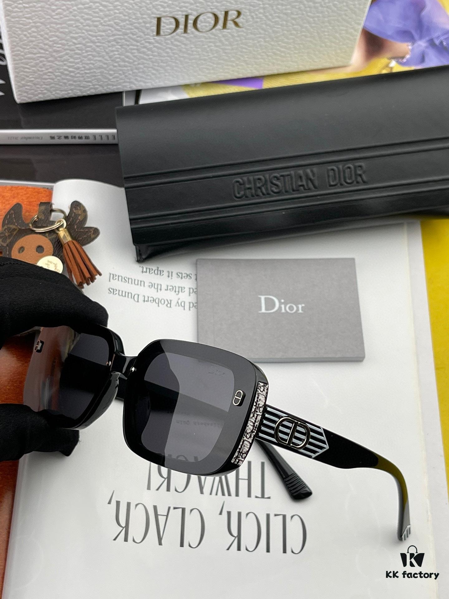 DIOR 2024 Spring New Arrival Trendy Fashion Square Polarized Sunglasses High-Quality Comfortable Wear Influencer Style Women's HD Polarized Sunglasses 🕶️ High-Quality TR Frame Model: CD5771