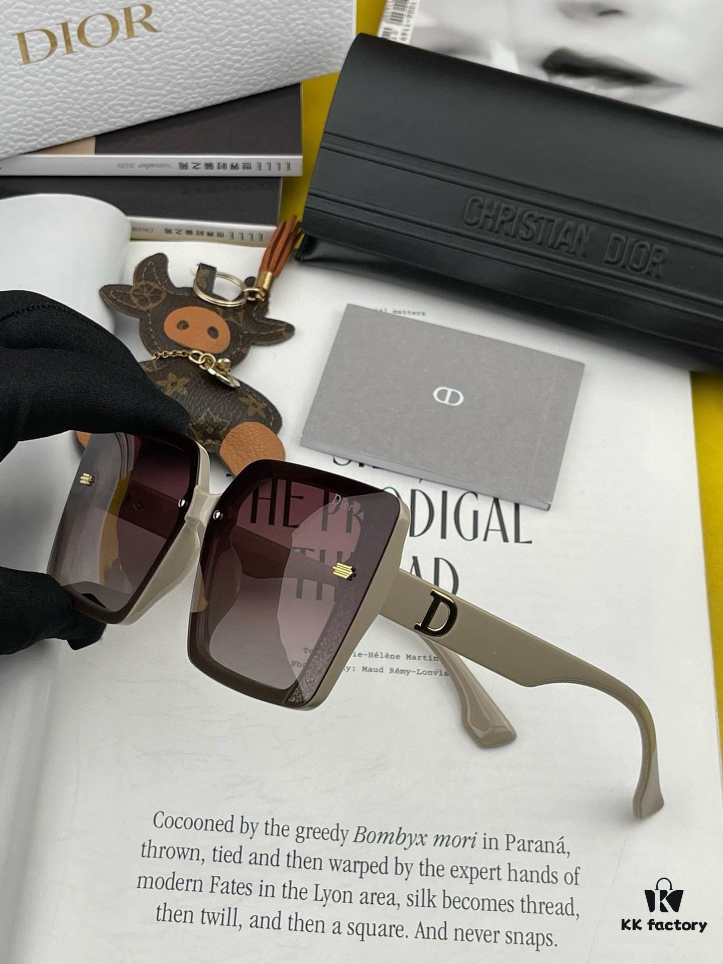 【DIOR】2024 Spring New Arrival Trendy Fashion Square Polarized Sunglasses High-Quality Comfortable Fit Influencer Style Women's HD Thickened Polarized Sunglasses 🕶️ High-Quality TR Frame Model: CD0351