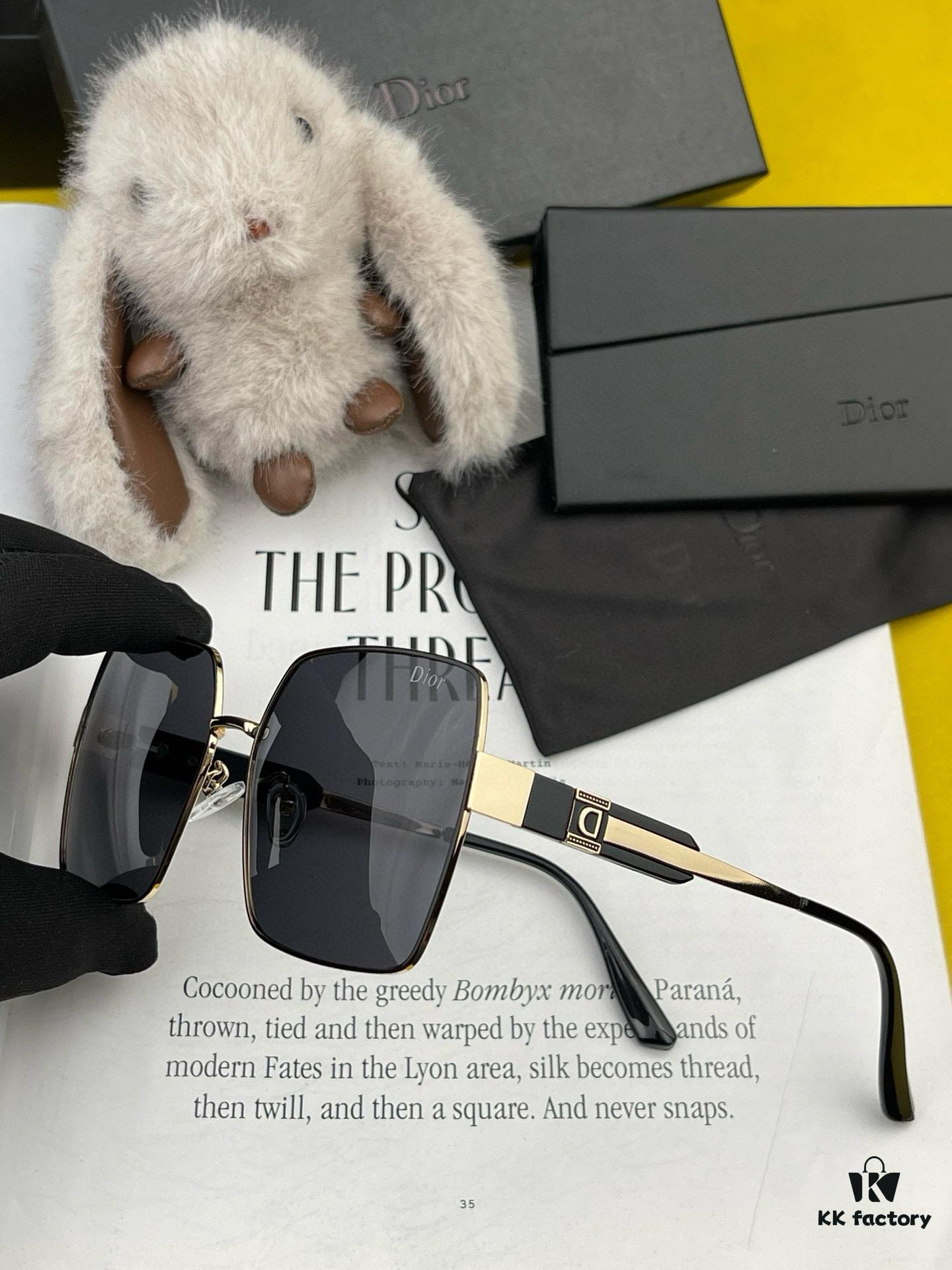 【DIOR】2024 Spring New Arrival Trendy Fashion Square Polarized Sunglasses High Quality Comfortable Fit Influencer Popular Style Model: D1825 Eyeglasses Sunglasses