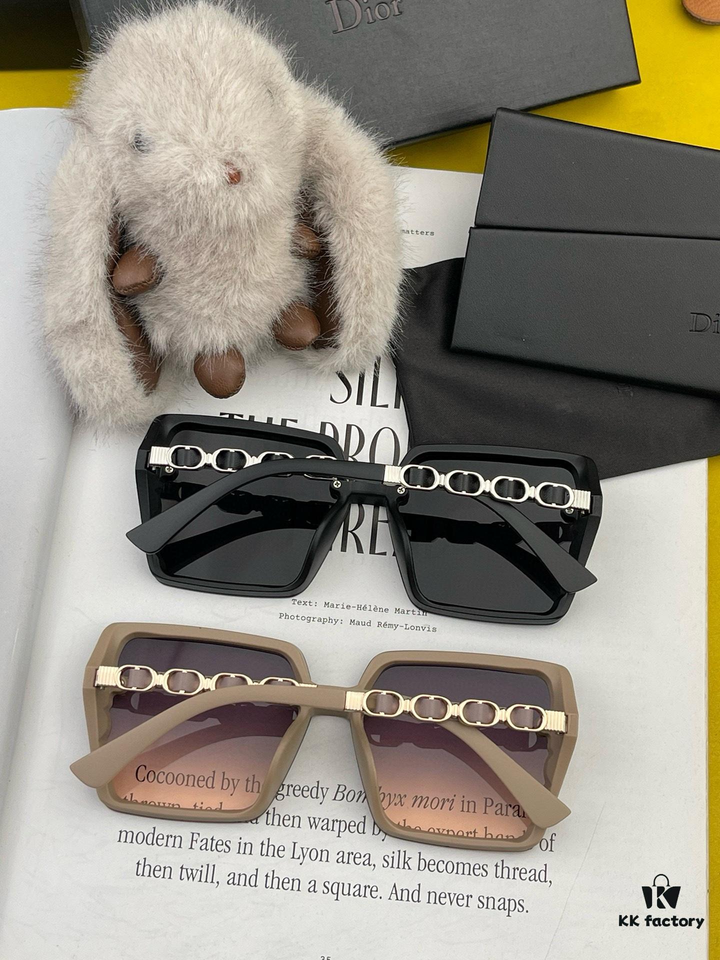 DIOR 2024 Spring New Arrival Original Shipment Influencer Super Hit Blue Classic Luxury Worldwide Fashion Square Sunglasses Premium Quality Authentic High-End Logo Model: CD5302