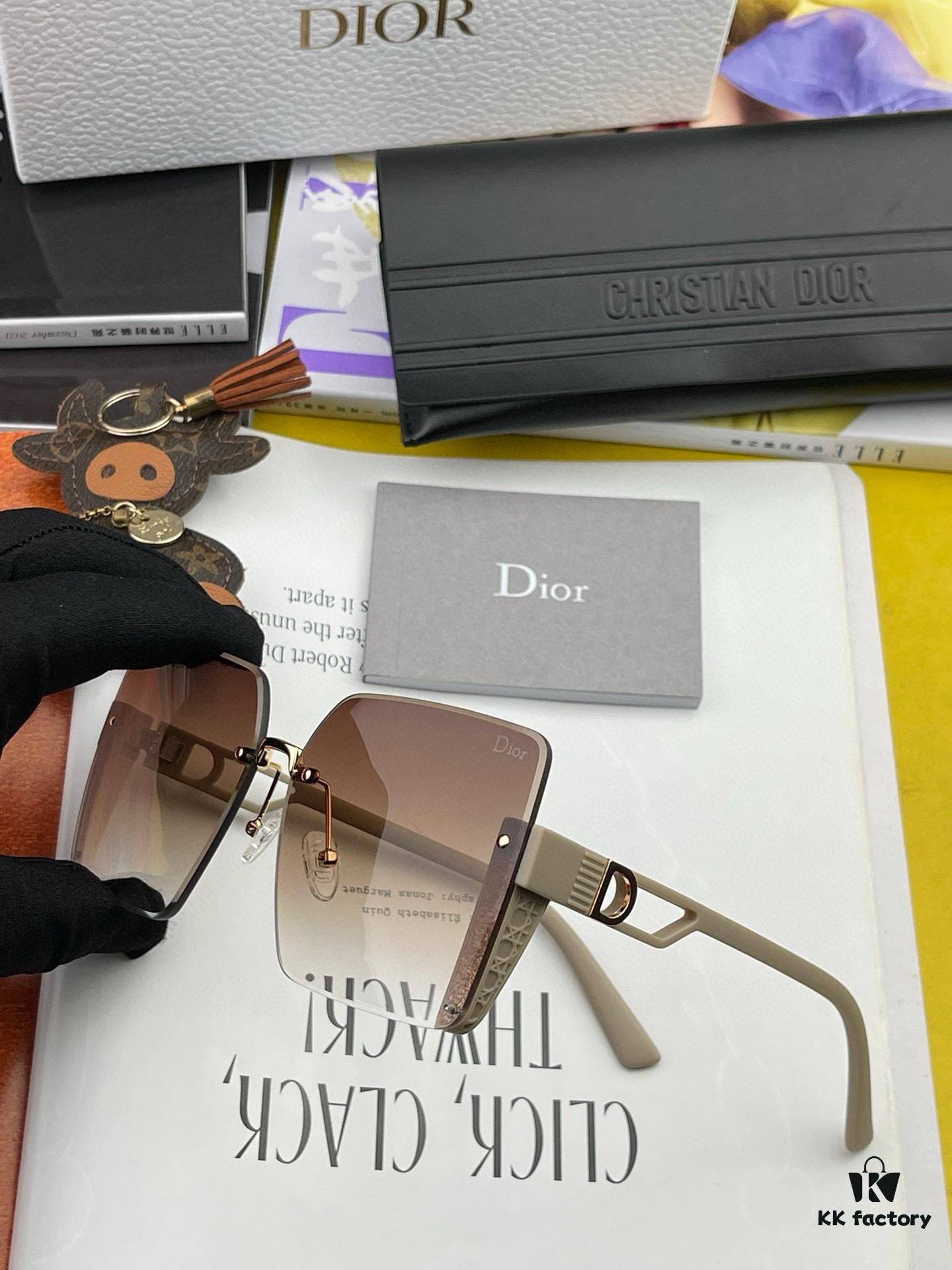 DIOR 2024 Spring New Arrival Trendy Fashion Square Frame Sunglasses High-Quality Comfortable Wear Influencer Style Women's HD Sunglasses 🕶️ High-Quality TR Frame Model: CD6971