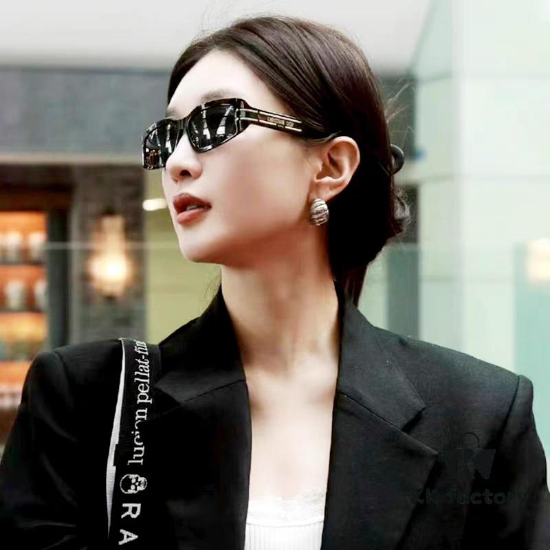 Dior 2024 New Arrival Unisex Fashion Retro Square Sunglasses Elegant and Stylish Lightweight Slim Frame Signature S9U Sun Glasses