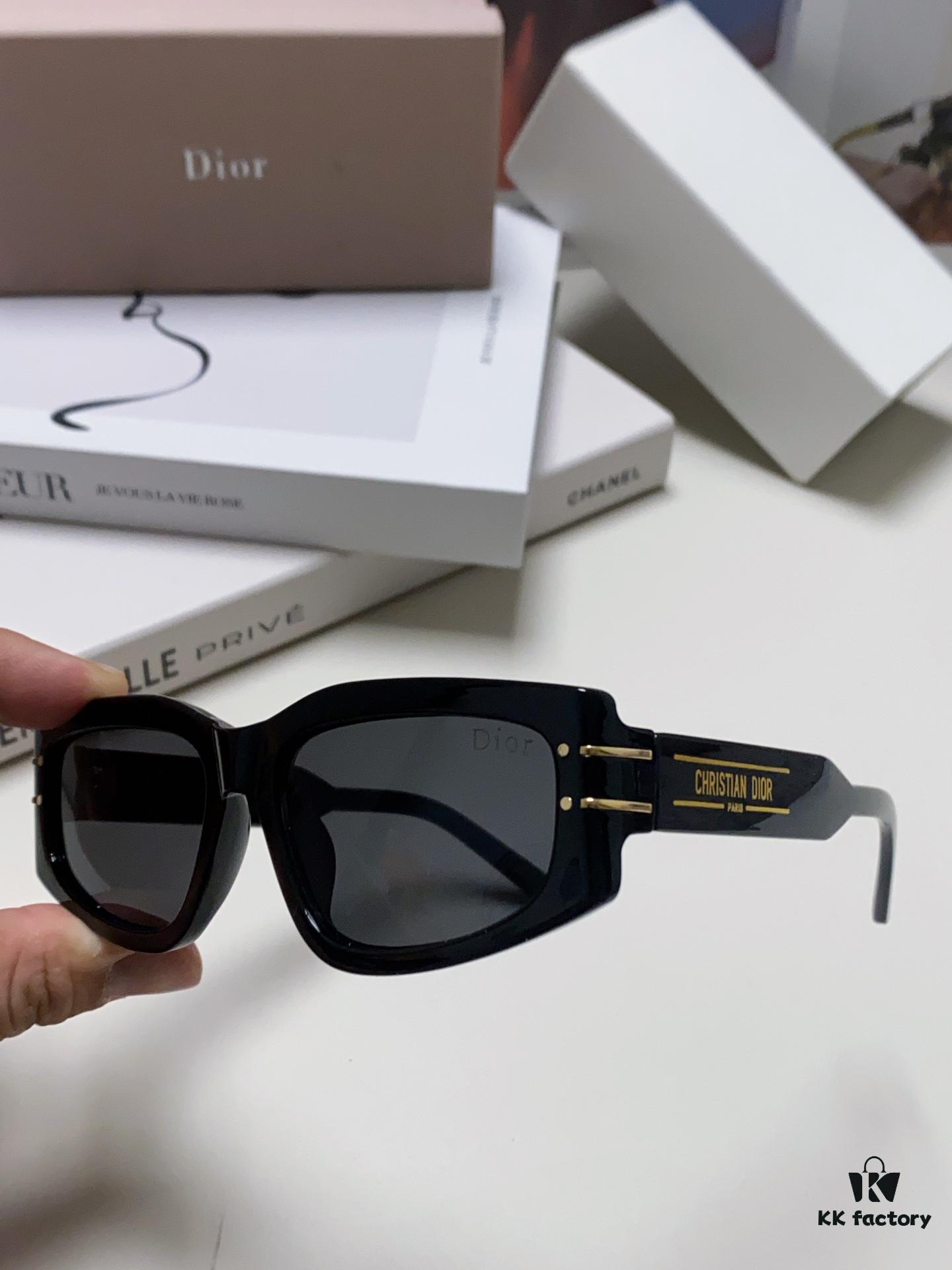 Dior 2024 New Arrival Unisex Fashion Retro Square Sunglasses Elegant and Stylish Lightweight Slim Frame Signature S9U Sun Glasses