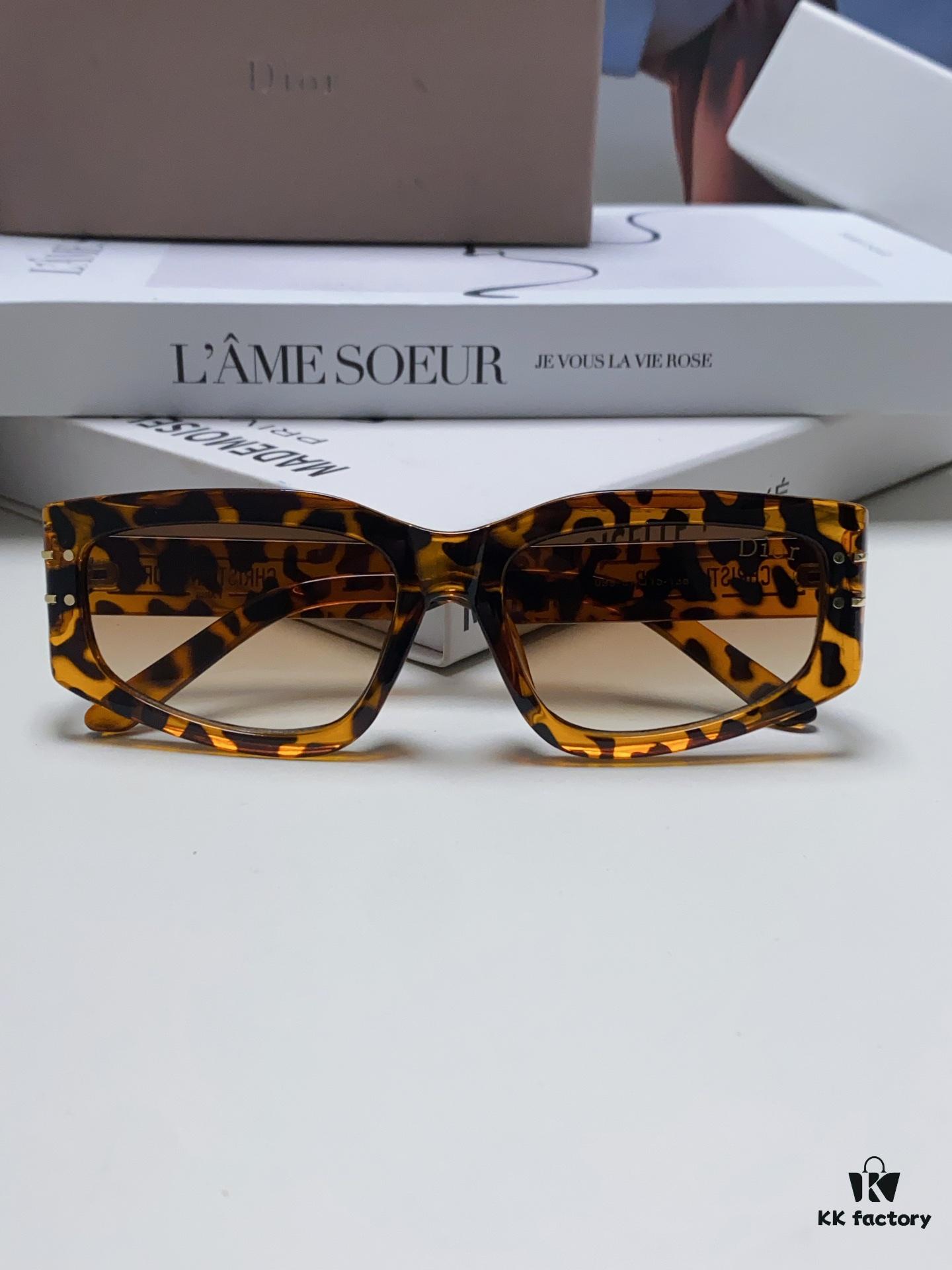 Dior 2024 New Arrival Unisex Fashion Retro Square Sunglasses, Elegant and Versatile, Lightweight and Slim Rectangular Frame with Signature S9U Design