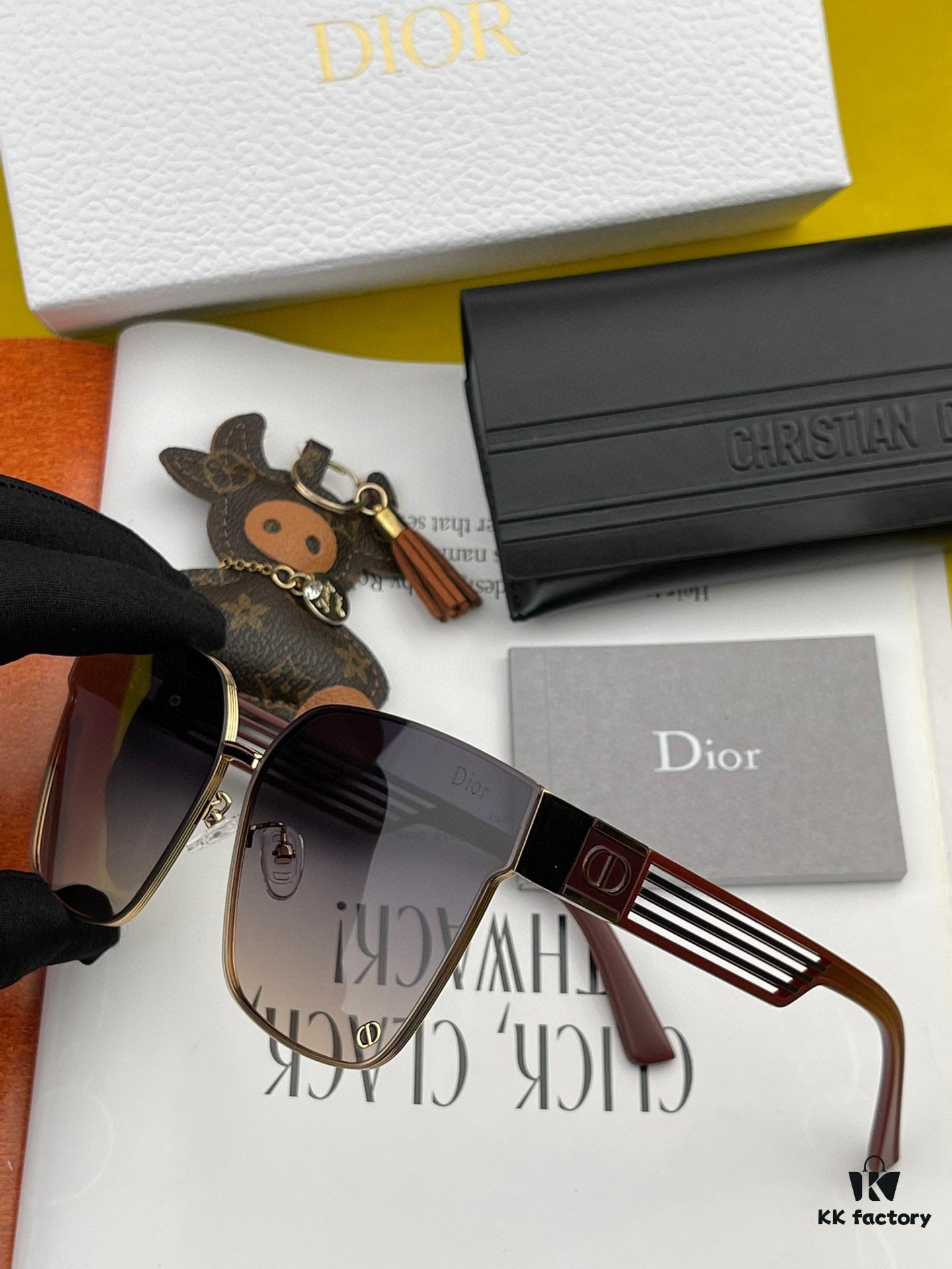 【DIOR】2024 Spring New Arrival Trendy Fashion Square Frame Nylon Sunglasses High-Quality Comfortable Wear Influencer Style Women's HD Nylon Sunglasses 🕶️ High-Quality TR Frame Model: CD7190