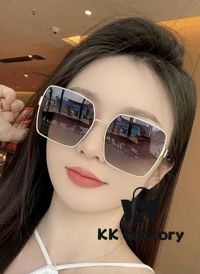 【DIOR】2024 Spring New Arrival Trendy Fashion Square Polarized Sunglasses High Quality Comfortable Wear Influencer Style Shades Model: D1825