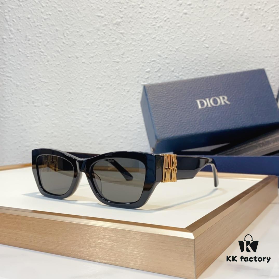 140 DIOR MODEL: CDIO* S1F SIZE: 55□20-140