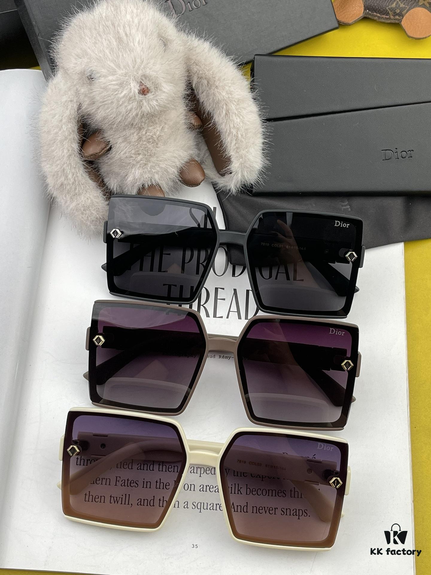 【DIOR】2024 Spring New Arrival Trendy Fashion Square Polarized Sunglasses High-Quality Comfortable Wear Influencer Style Women's HD Thickened Polarized Sunglasses