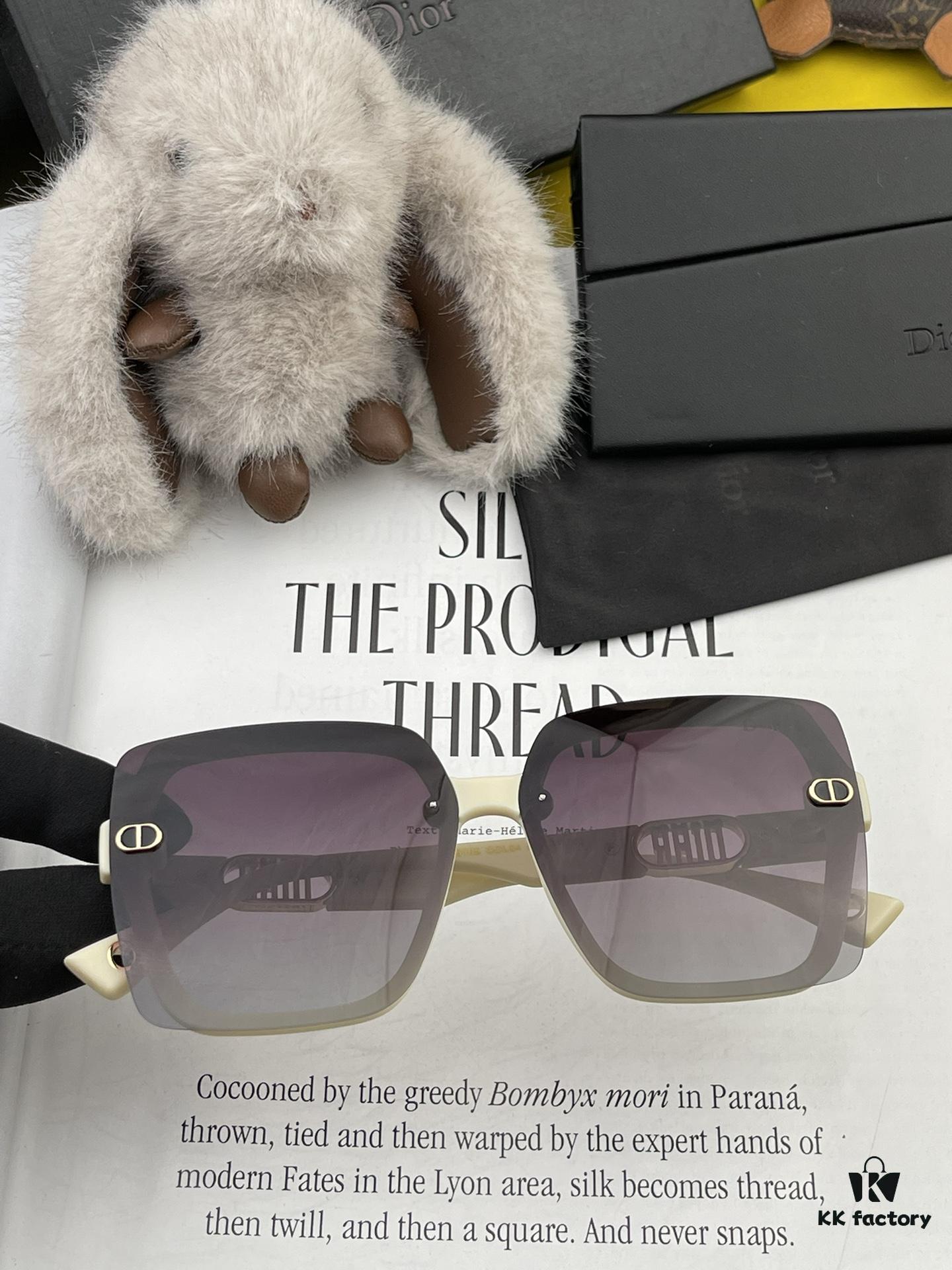 DIOR - 2024 Spring New Arrival Trendy Fashion Square Polarized Sunglasses High-Quality Comfortable Wear Influencer Style Women's HD Polarized Sunglasses 🕶️ High-Quality TR Frame Model: CD5610