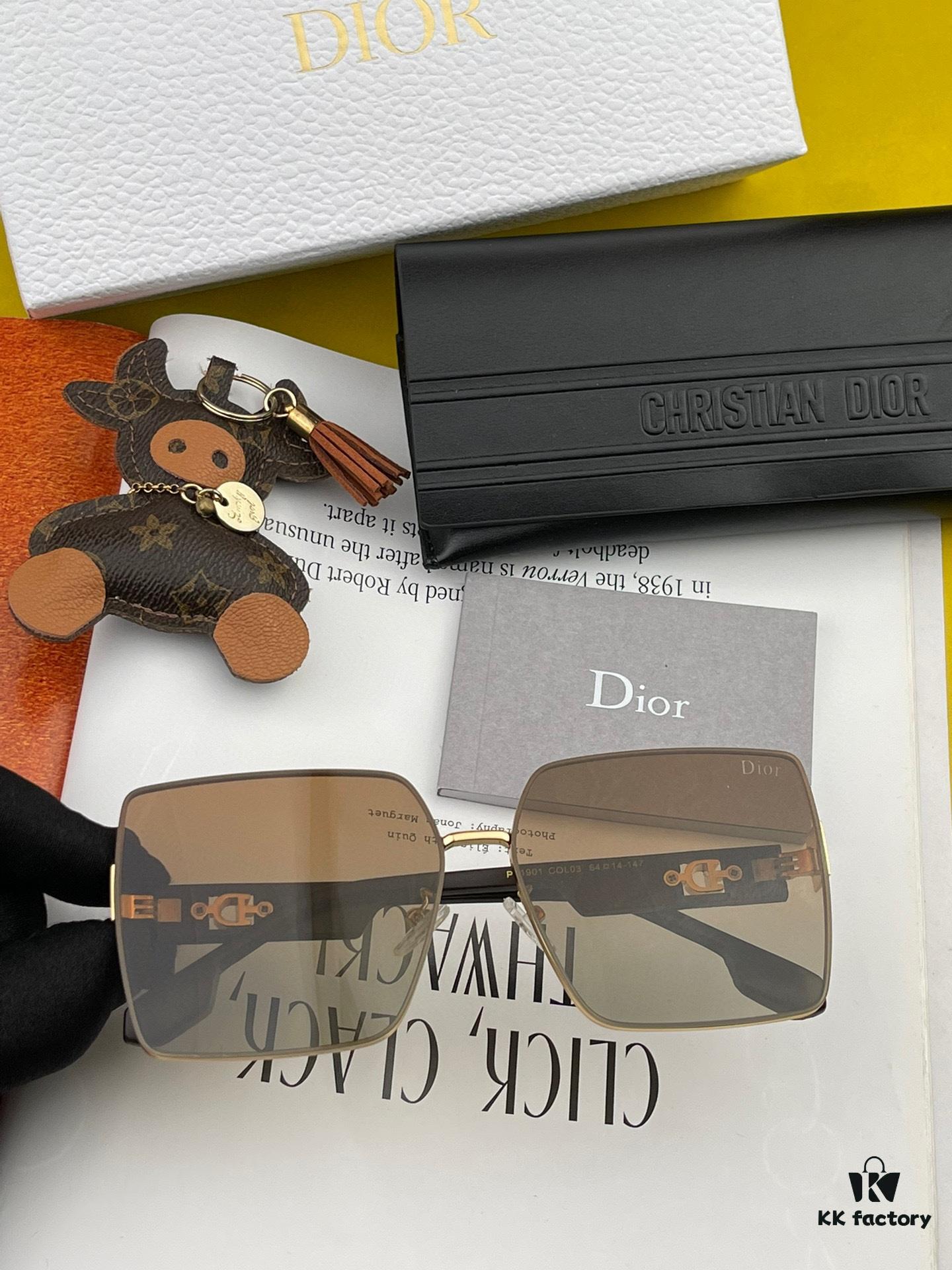 【DIOR】2024 Spring New Arrival Trendy Fashion Square Frame Nylon Sunglasses, High-Quality Comfortable Wear, Influencer Favorite Women's HD Nylon Sunglasses 🕶️ High-Quality TR Frame Model: CD1190