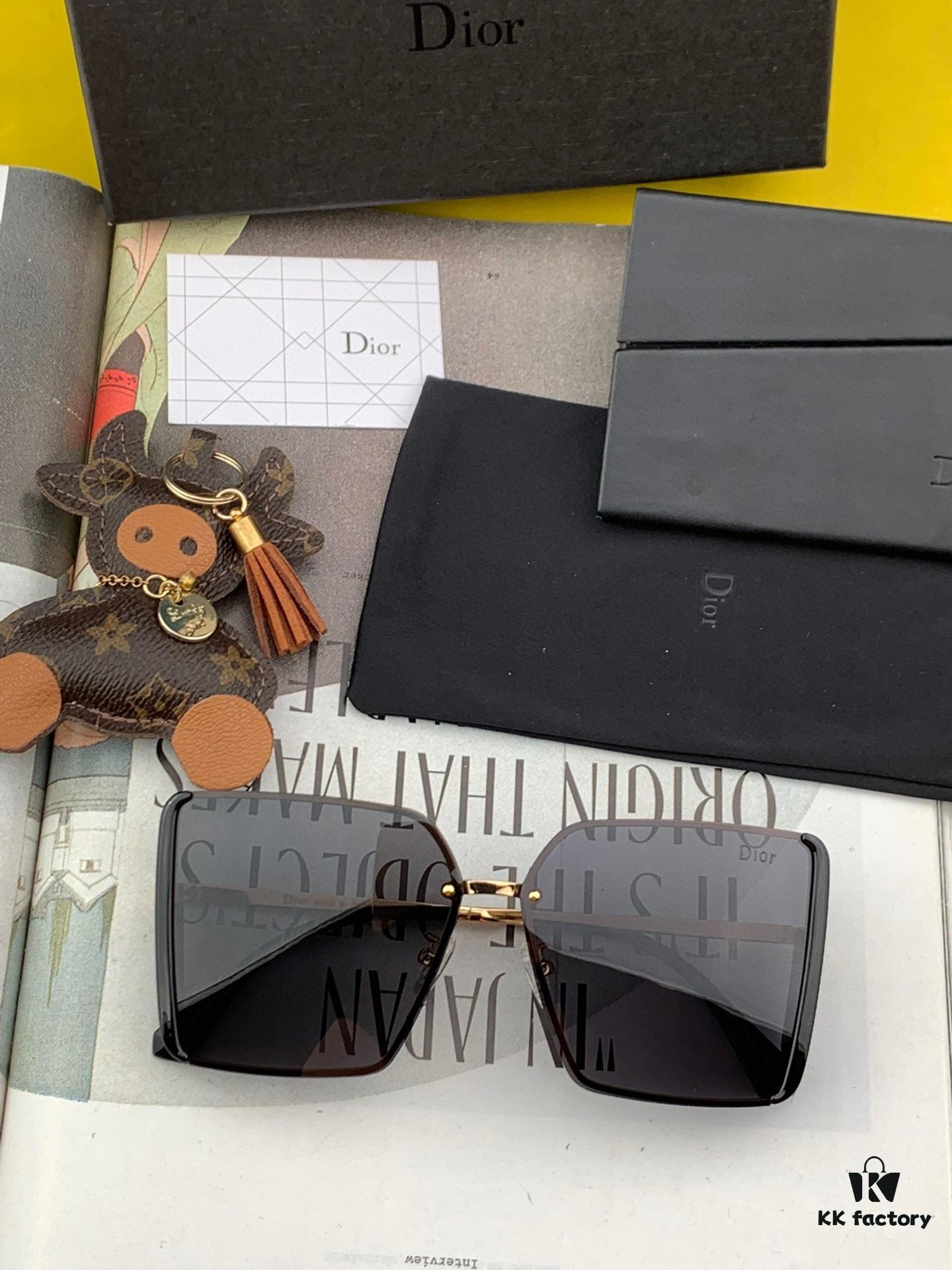 【TR Polarized Series】DIOR Classic Square Frame Design, Flattering on All Face Shapes, Perfectly Matches Coats or Dresses, Exuding Elegance and Style