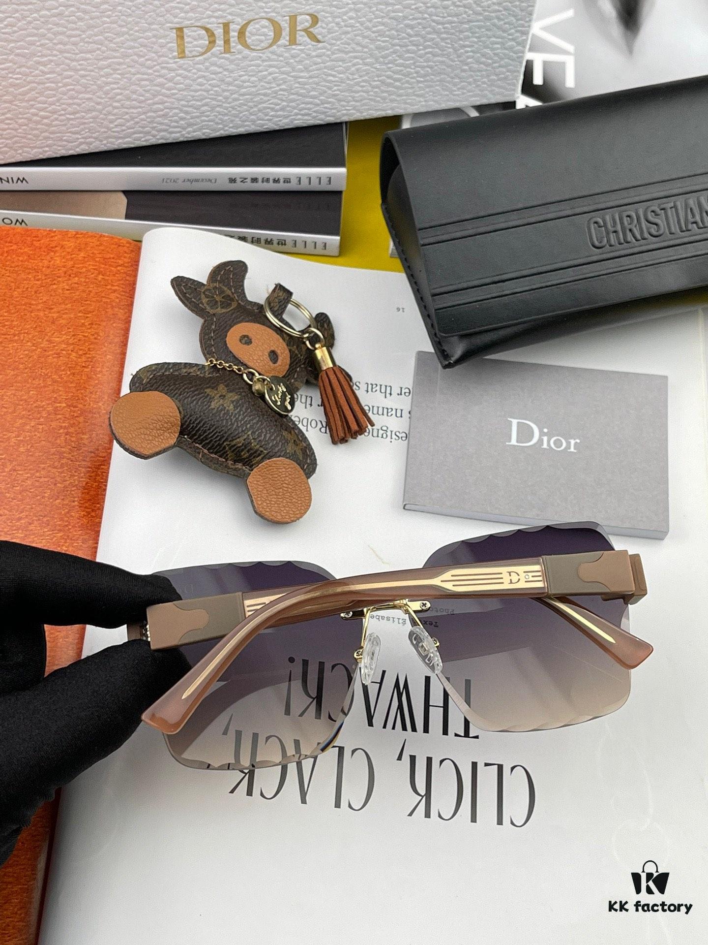 【DIOR】2024 Spring New Arrival Trendy Fashion Rectangular Polarized Sunglasses High-Quality Comfortable Wear Influencer Favorite Women's HD Thickened Polarized Sunglasses🕶️ High-Quality TR Frame Model: CD1122