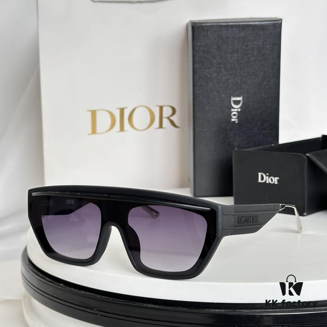 Dior Club M7U Sunglasses