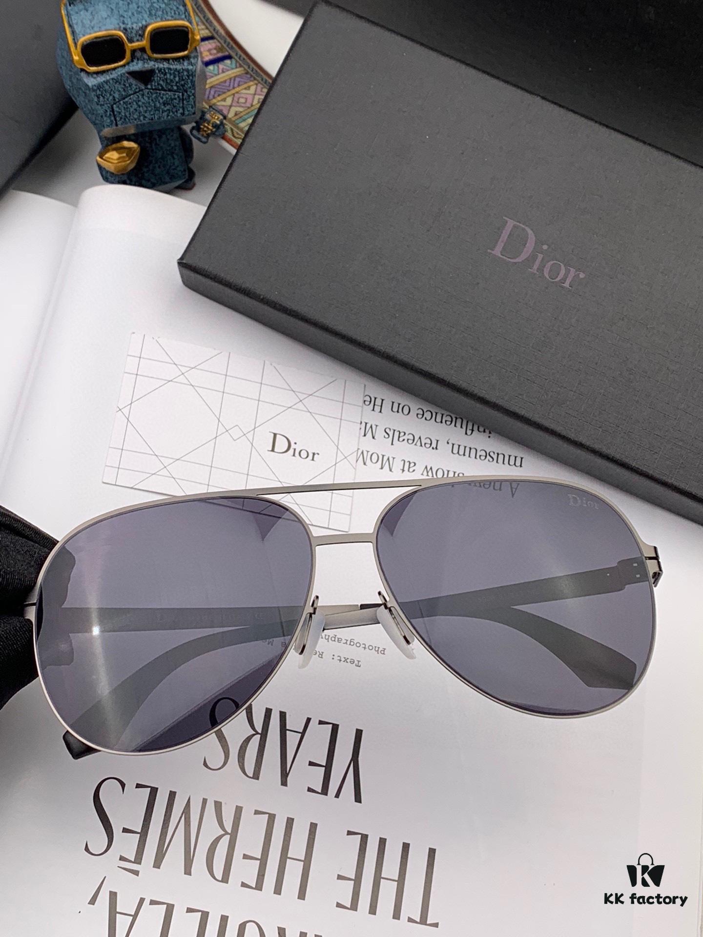 DIOR - Dior 2024 New Ultra-Light Screwless Unbreakable Series Couple's Sunglasses with High-Definition Nylon Lenses, Business Travel Edition, Men's Clear Sunglasses (Comfortable Slim Temples, Fashionable Large Frame, Designed for Asian Facial Features, Comfortable Nose Pads, Imported Ultra-Light Material), Model: 6008