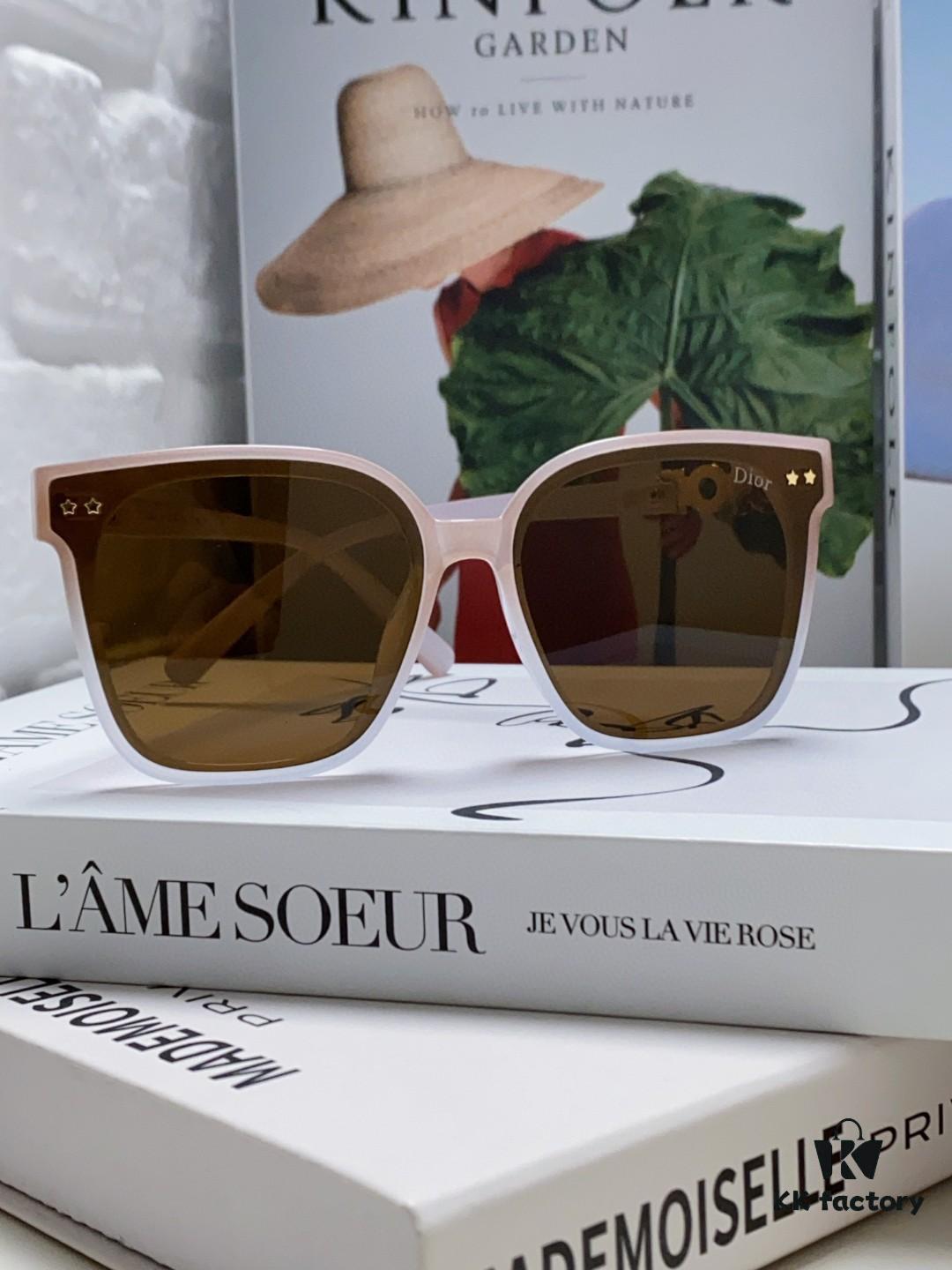 DIOR 2024 Square Frame D Asymmetrical Letter Design Fully Set with Small Diamonds 💎 Classic Timeless Square Shape with Star Accents Trending Fashion Sunglasses