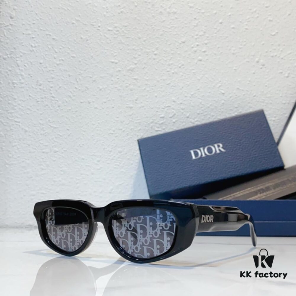120 DIO* MODEL: Dior Xplorer S3I SIZE: 53□19-145 Sunglasses
