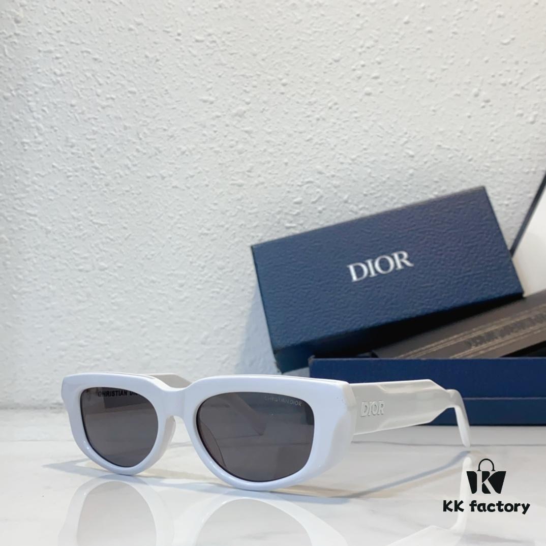 120 DIO* MODEL: Dior Xplorer S3I SIZE: 53□19-145 Sunglasses