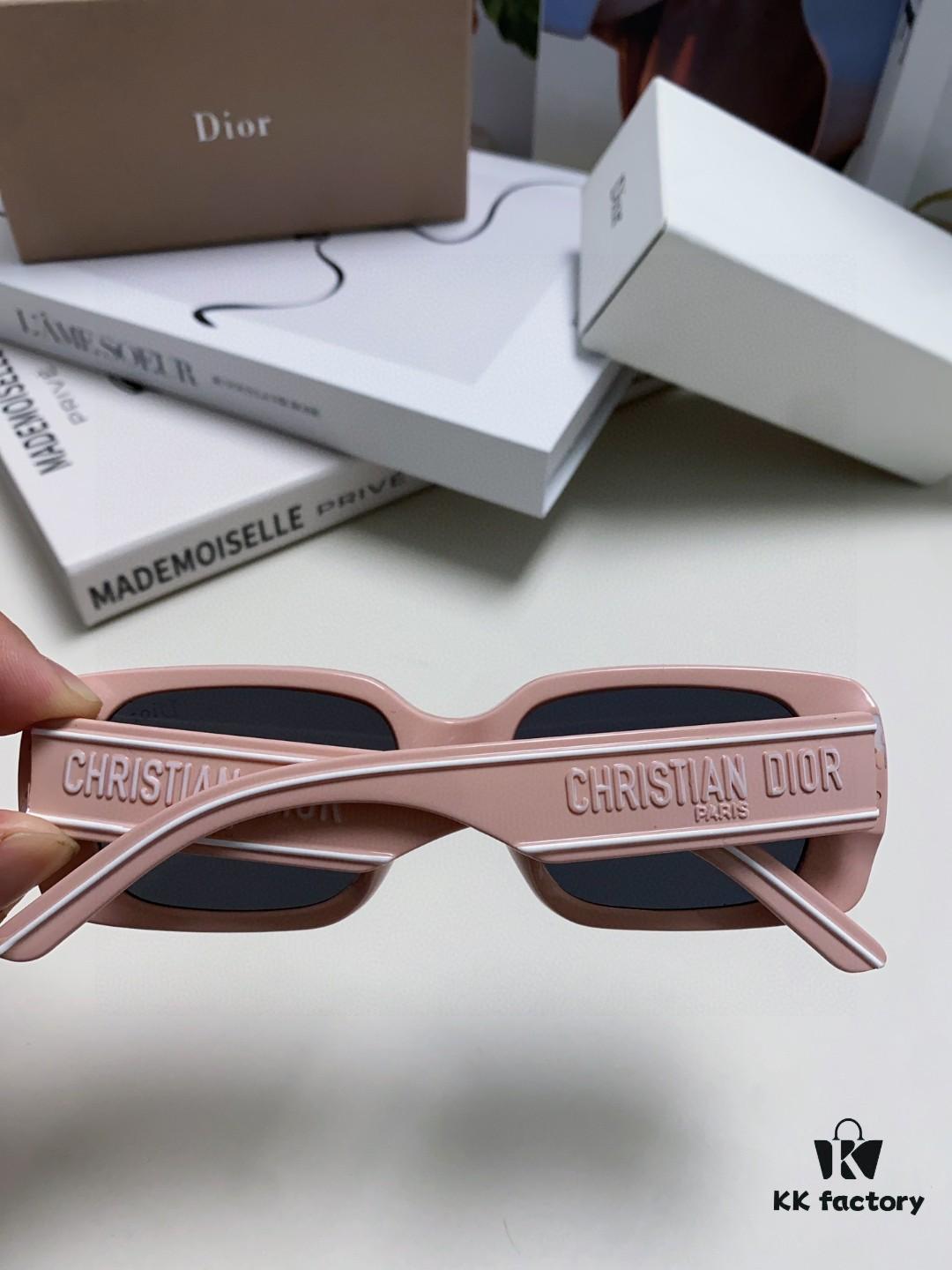 Dior 2024 Spring/Summer Sunglasses, Stylish and Retro, High-Quality Wildio S2U Square Frame Sunglasses