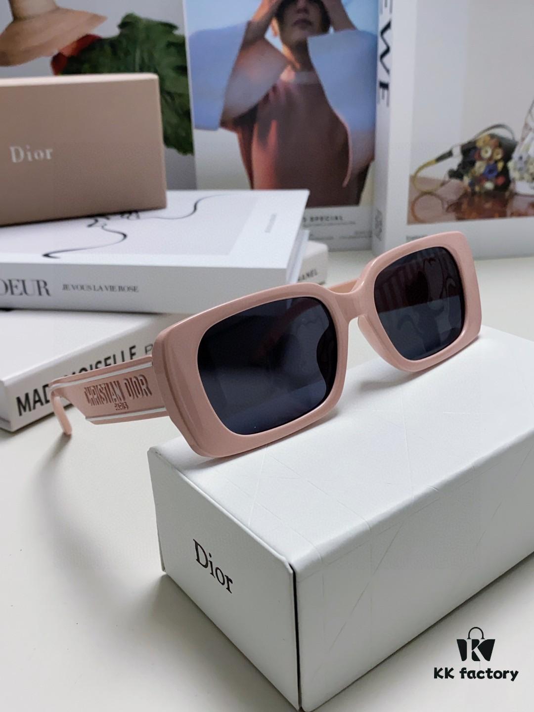 Dior 2024 Spring/Summer Sunglasses, Stylish and Retro, High-Quality Wildio S2U Square Frame Sunglasses