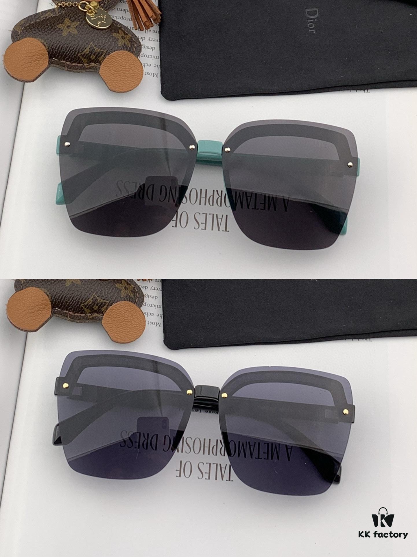 DIOR 2024 Spring New Arrival Square Sunglasses, Favored by Influencers for Their Stunning Look and Premium Metal Finish