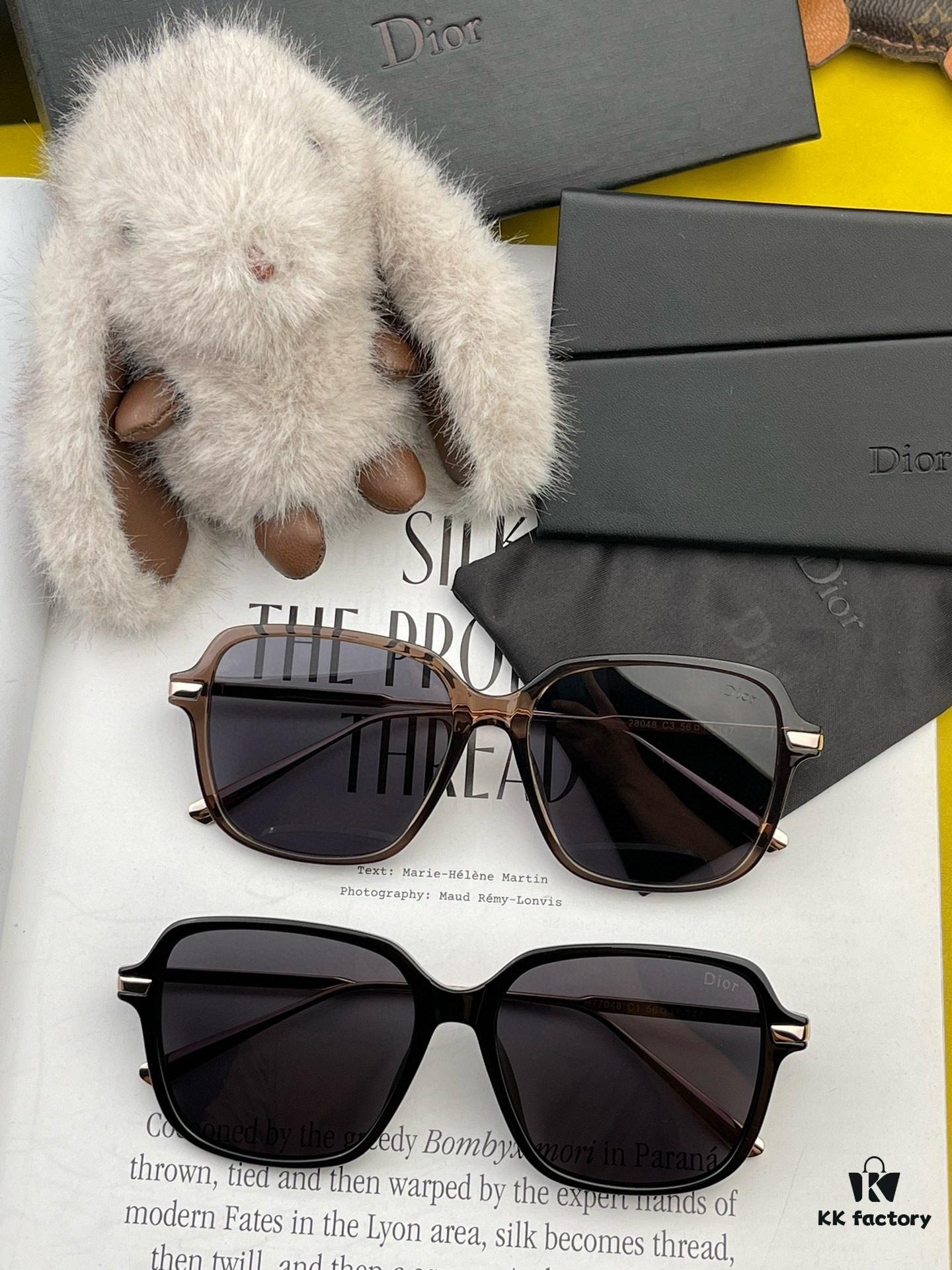 DIOR New Model Aviator Sunglasses, Celebrity-Favorite Unisex Pilot Shades, Model: CD82804