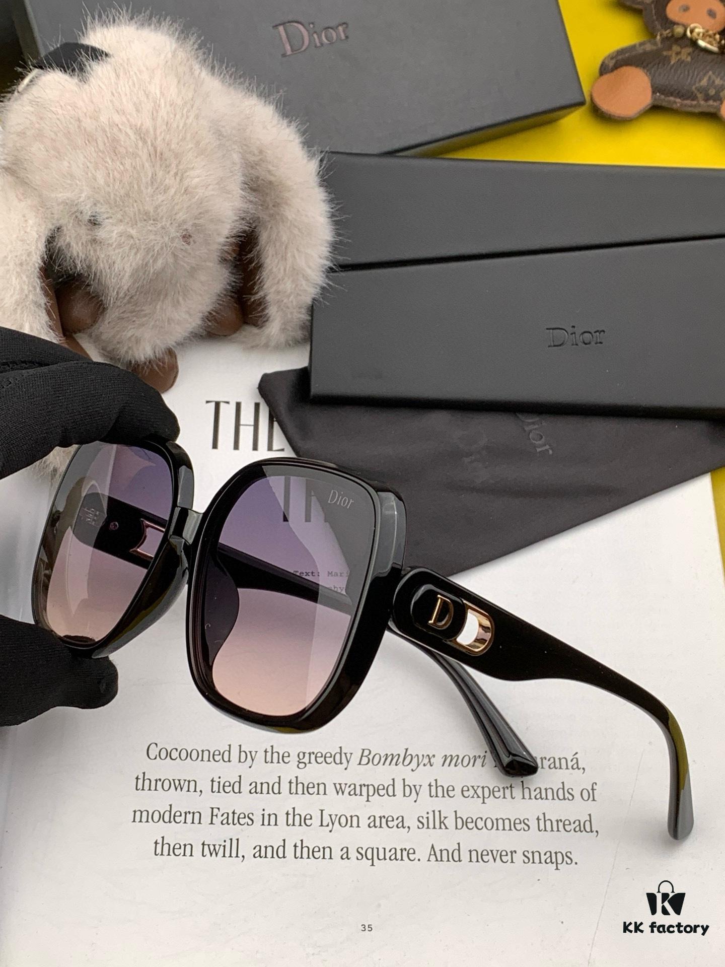 【DIOR】2024 Spring New Arrival Trendy Fashion Square Polarized Sunglasses High-Quality Comfortable Fit Influencer Style Women's HD Thickened Polarized Sunglasses🕶️ High-Quality TR Frame Model: CD3313