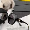 【DIOR】2024 Spring New Arrival Trendy Fashion Square Polarized Sunglasses High-Quality Comfortable Fit Influencer Style Women's HD Thickened Polarized Sunglasses🕶️ High-Quality TR Frame Model: CD3313