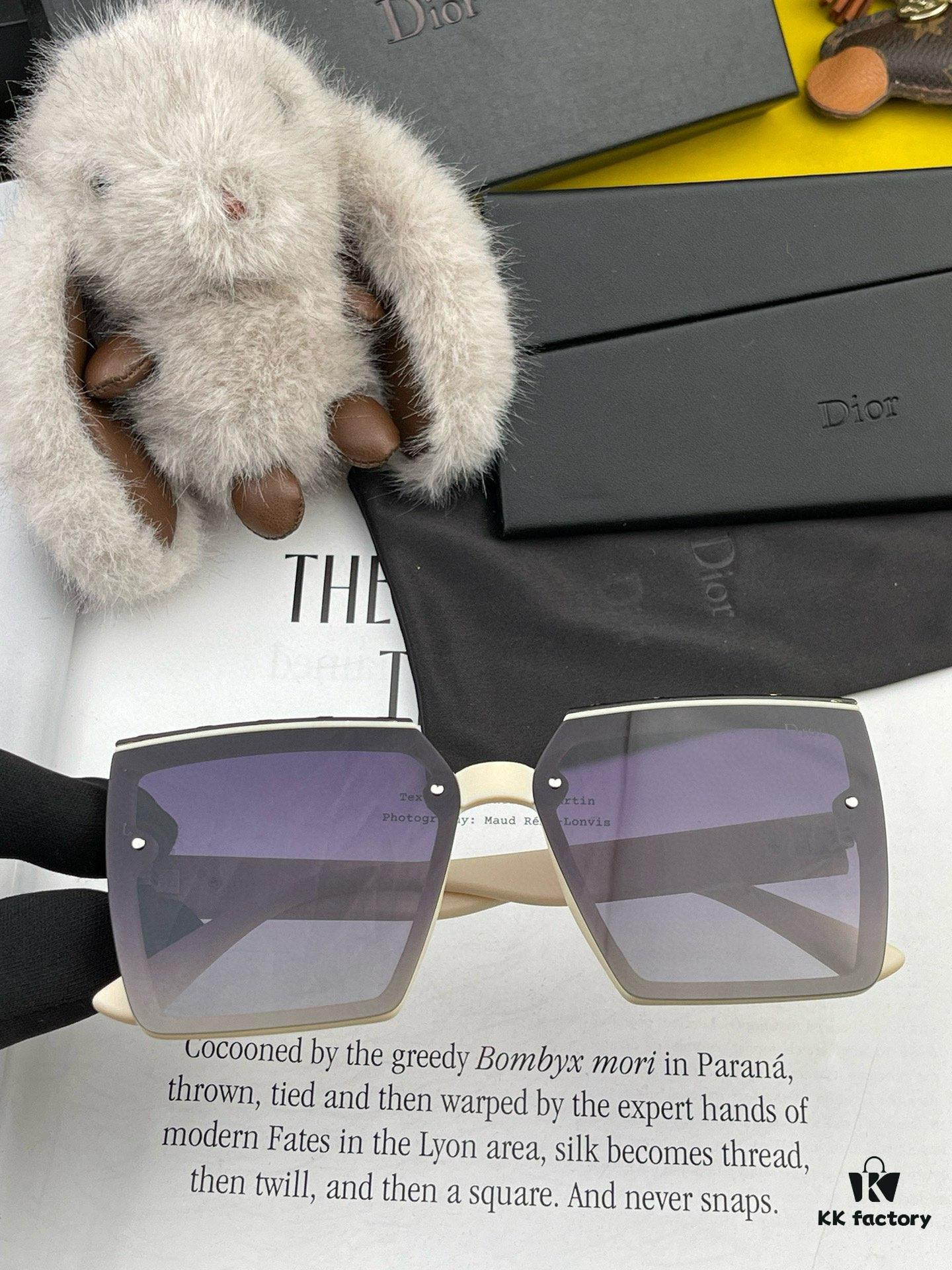 DIOR 2024 Spring New Arrival Trendy Fashion Square Polarized Sunglasses High-Quality Comfortable Wear Influencer Style Women's HD Polarized Sunglasses 🕶️ High-Quality TR Frame Model: CD1712