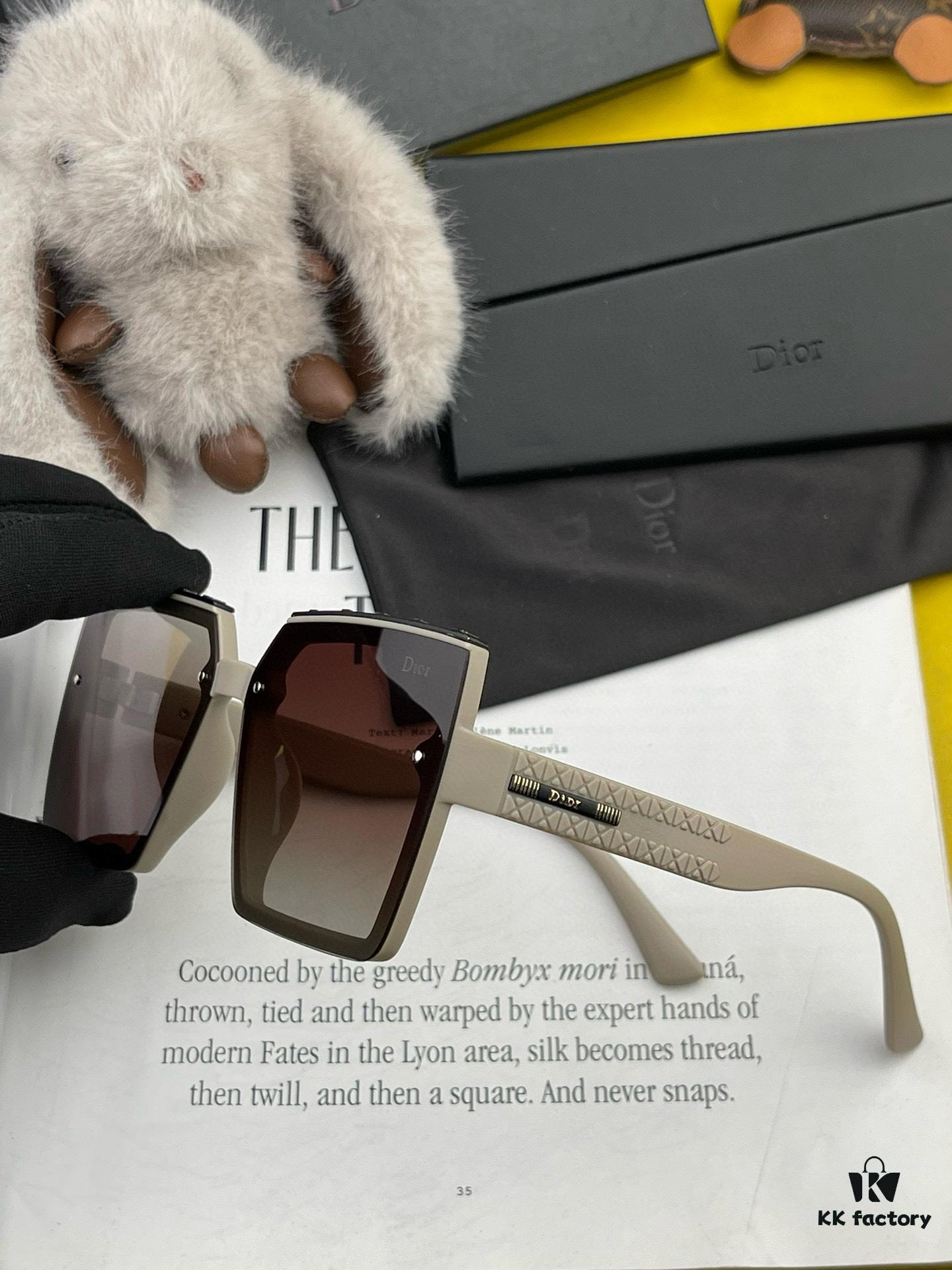 DIOR 2024 Spring New Arrival Trendy Fashion Square Polarized Sunglasses High-Quality Comfortable Wear Influencer Style Women's HD Polarized Sunglasses 🕶️ High-Quality TR Frame Model: CD1712