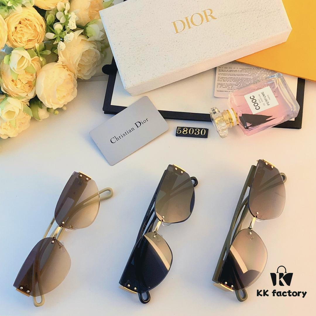 Dior 2024 New Cat-Eye Frame Luxurious Lightweight Women's Sunglasses, Fashionable Streetwear Trendy Influencer Shades from Xiaohongshu