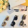 Dior 2024 New Cat-Eye Frame Luxurious Lightweight Women's Sunglasses, Fashionable Streetwear Trendy Influencer Shades from Xiaohongshu