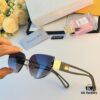 Dior 2024 New Cat-Eye Frame Luxurious Lightweight Women's Sunglasses, Fashionable Streetwear Trendy Influencer Shades from Xiaohongshu