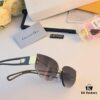 Dior 2024 New Cat-Eye Frame Luxurious Lightweight Women's Sunglasses, Fashionable Streetwear Trendy Influencer Shades from Xiaohongshu