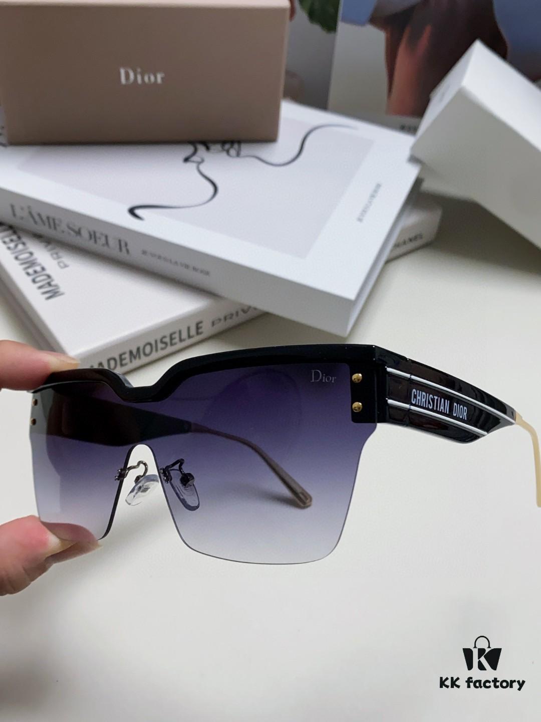 Dior DiorClub Full-Rim Sunglasses, High Version Featuring Dior Oblique Pattern, Creating a Stylish and Modern Dior Look
