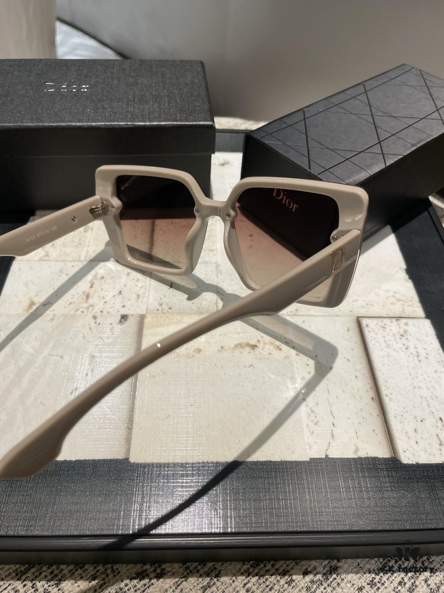 Latest Dior Women's Polarized Sunglasses, Fashionable Face-Framing Design, Luxury Brand Style, Influencer Recommended