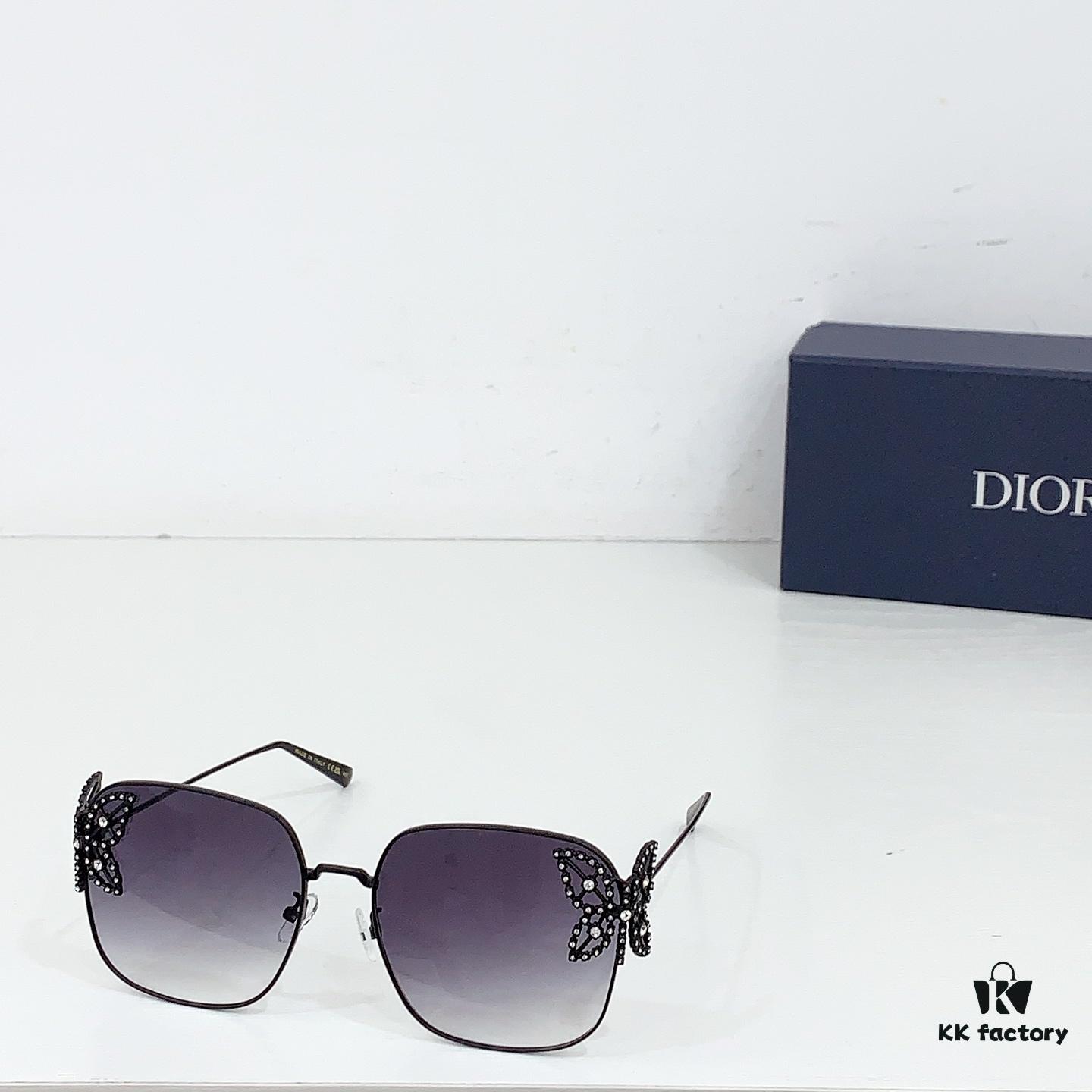 145 DIO*DIOR FANTASTICAS1U Sunglasses