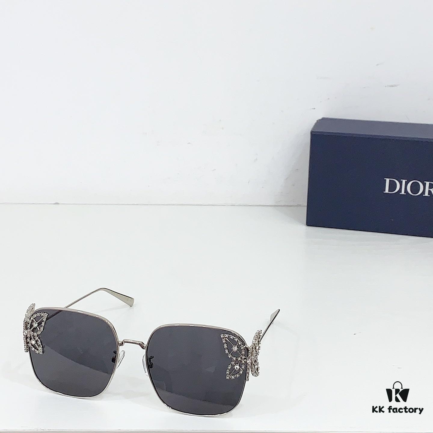 145 DIO*DIOR FANTASTICAS1U Sunglasses