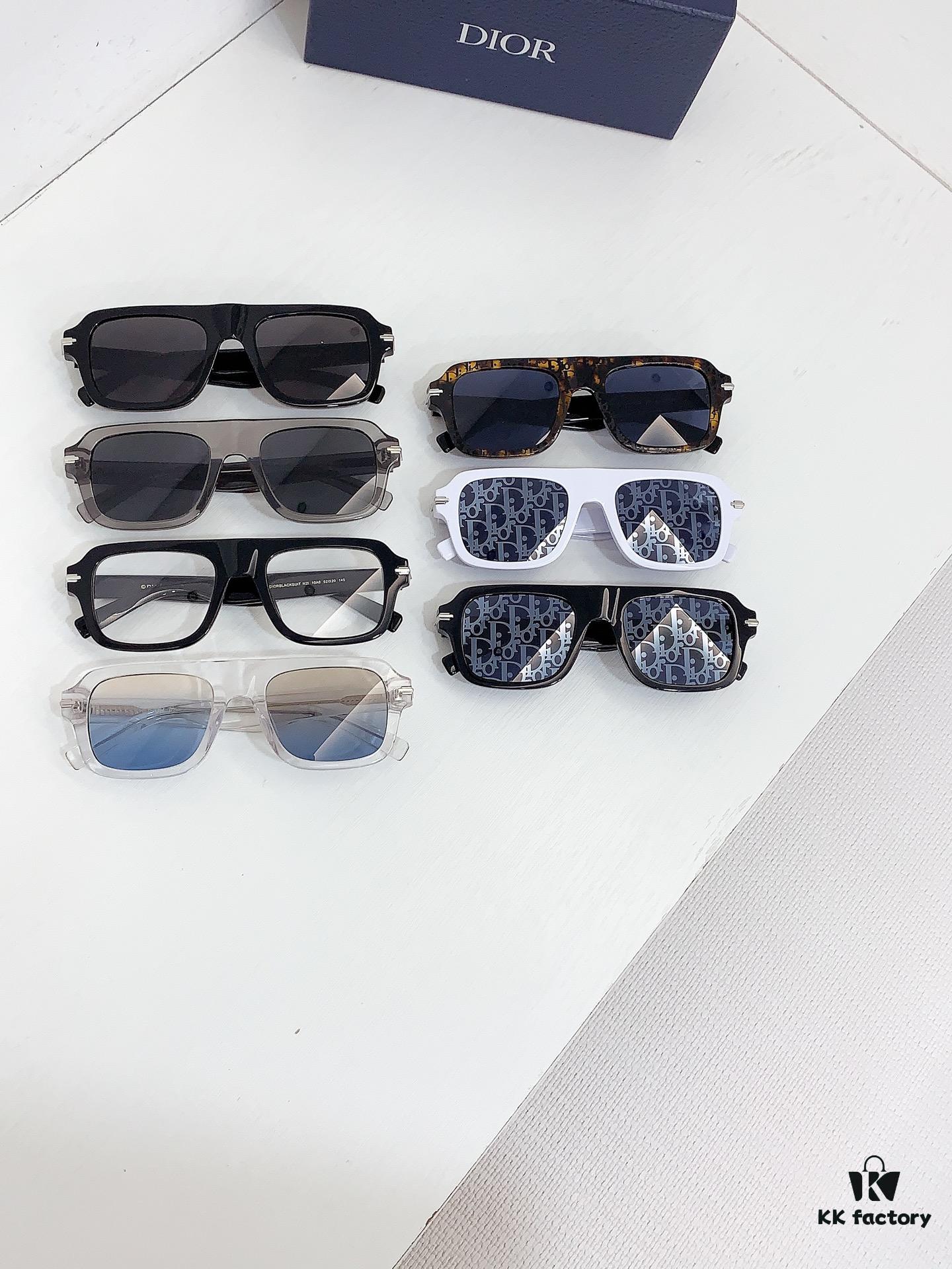 135 DIO* MODEL: DIOR BLACK SUIT N2I SIZE: 52 □ 20-145 Sunglasses