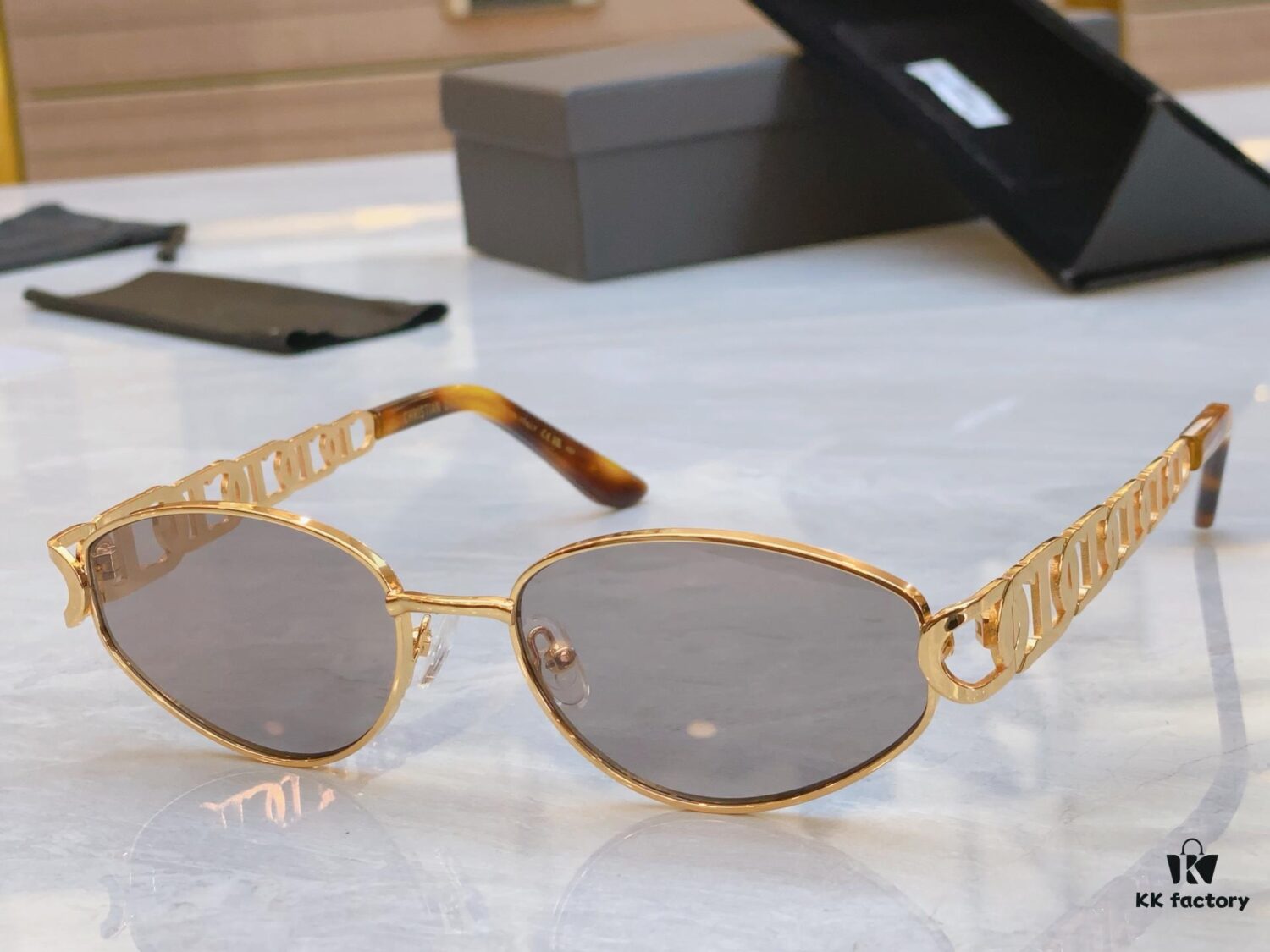 Dior New Model Sunglasses, MODEL: DIORMOD.2923, SIZE: 56□18-142