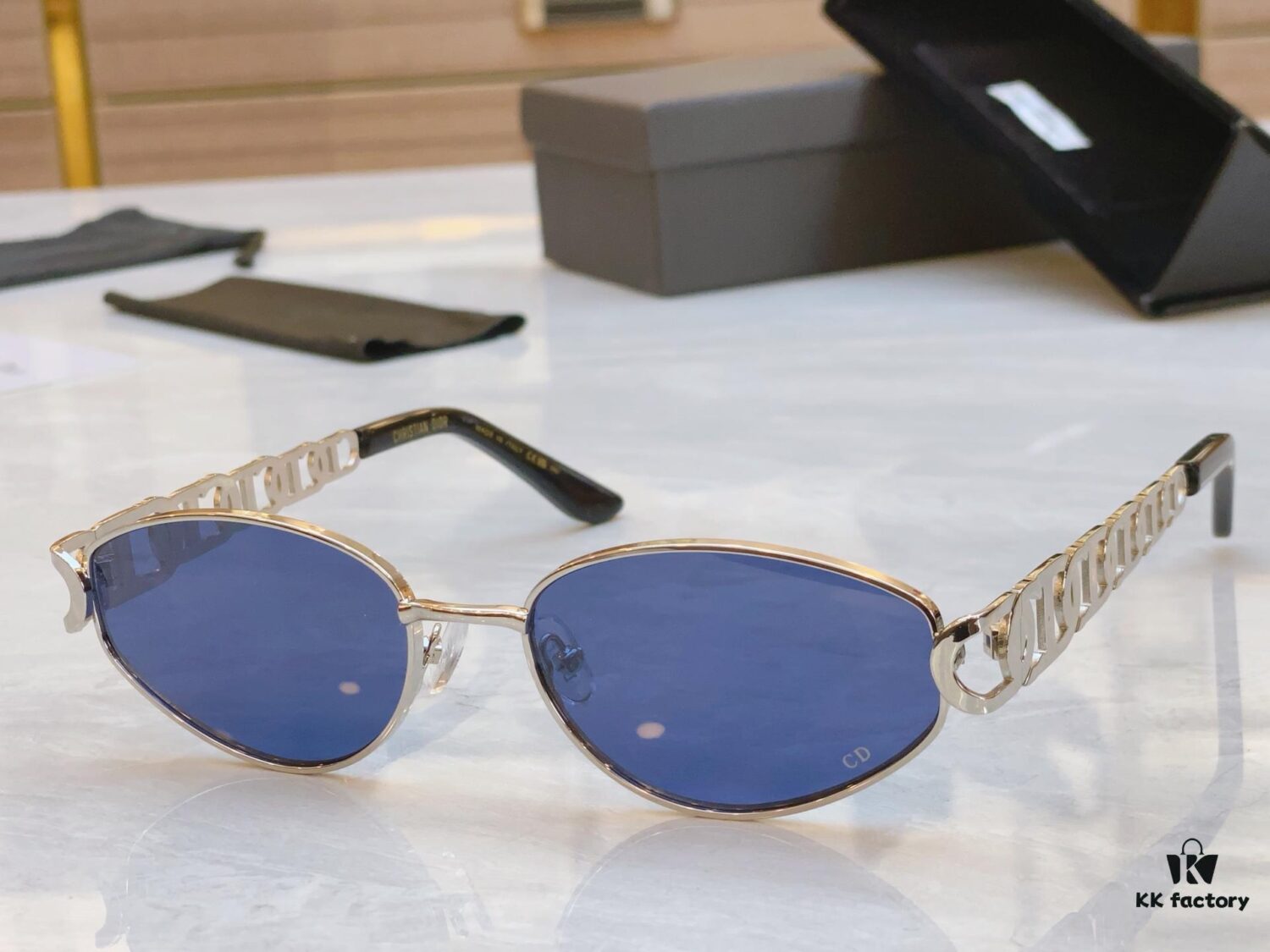 Dior New Model Sunglasses, MODEL: DIORMOD.2923, SIZE: 56□18-142