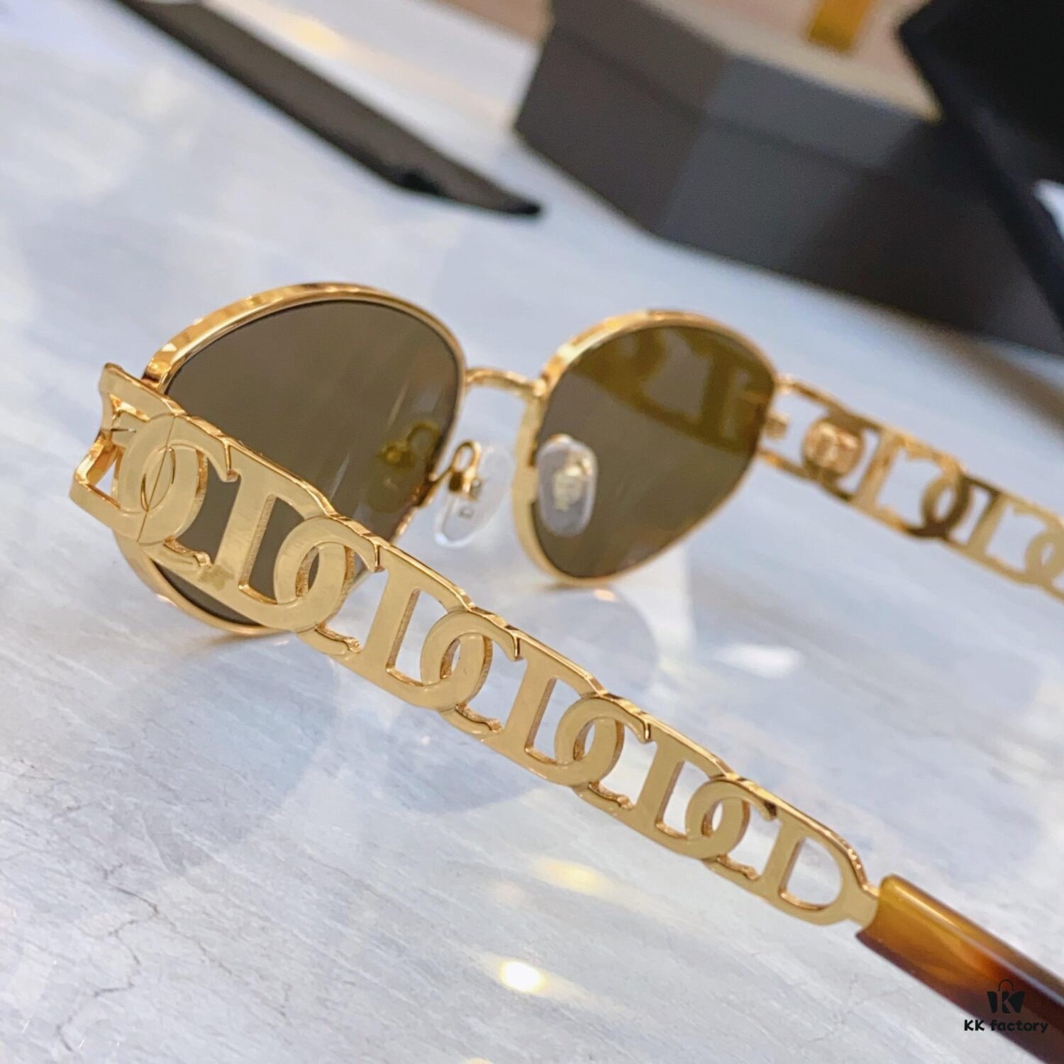Dior New Model Sunglasses, MODEL: DIORMOD.2923, SIZE: 56□18-142