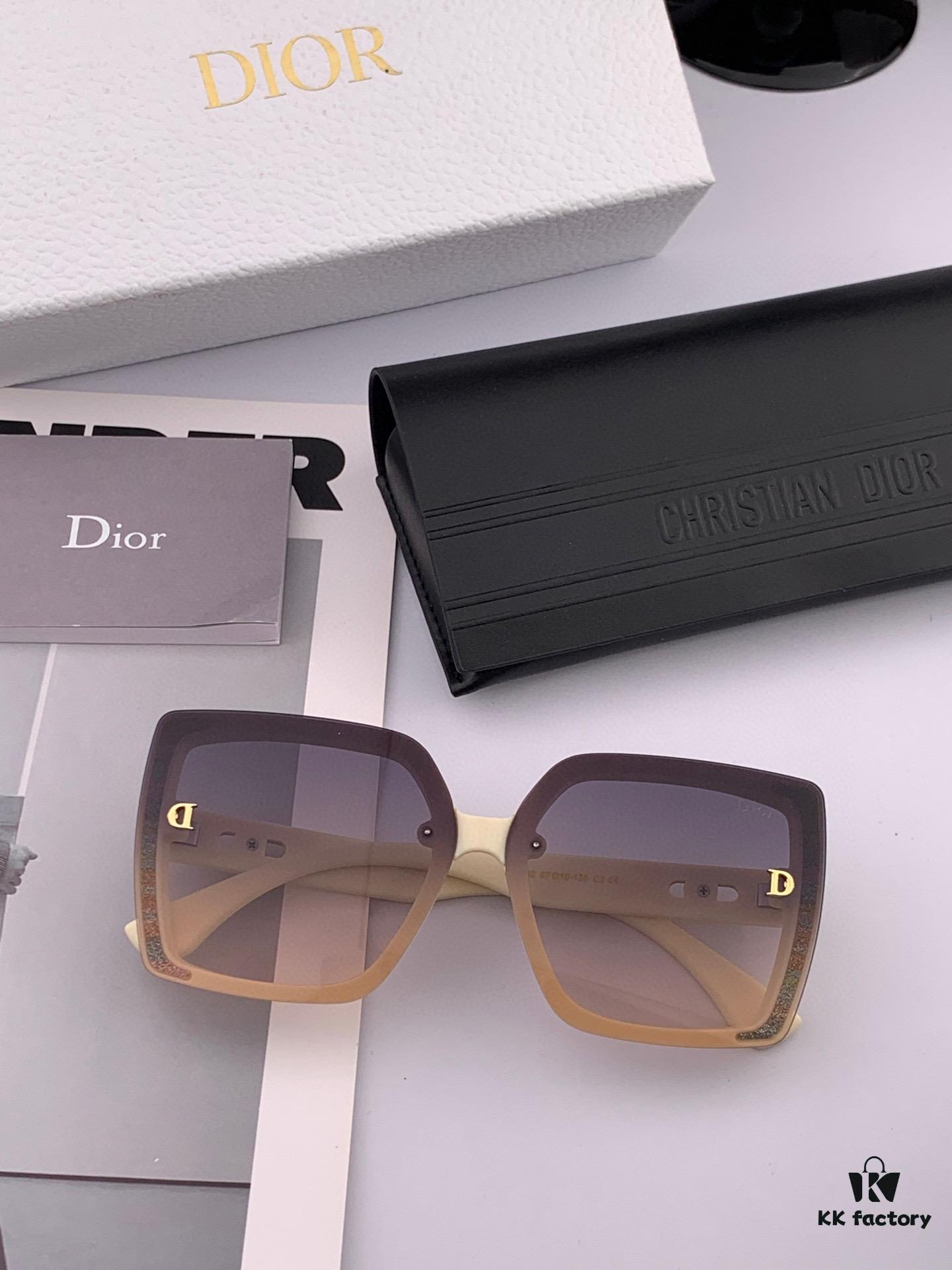 DIOR - 2025 Spring New Arrival Trendy Fashion Square Frame Sunglasses High Quality Comfortable Wear Influencer Style Shades Model: D2302