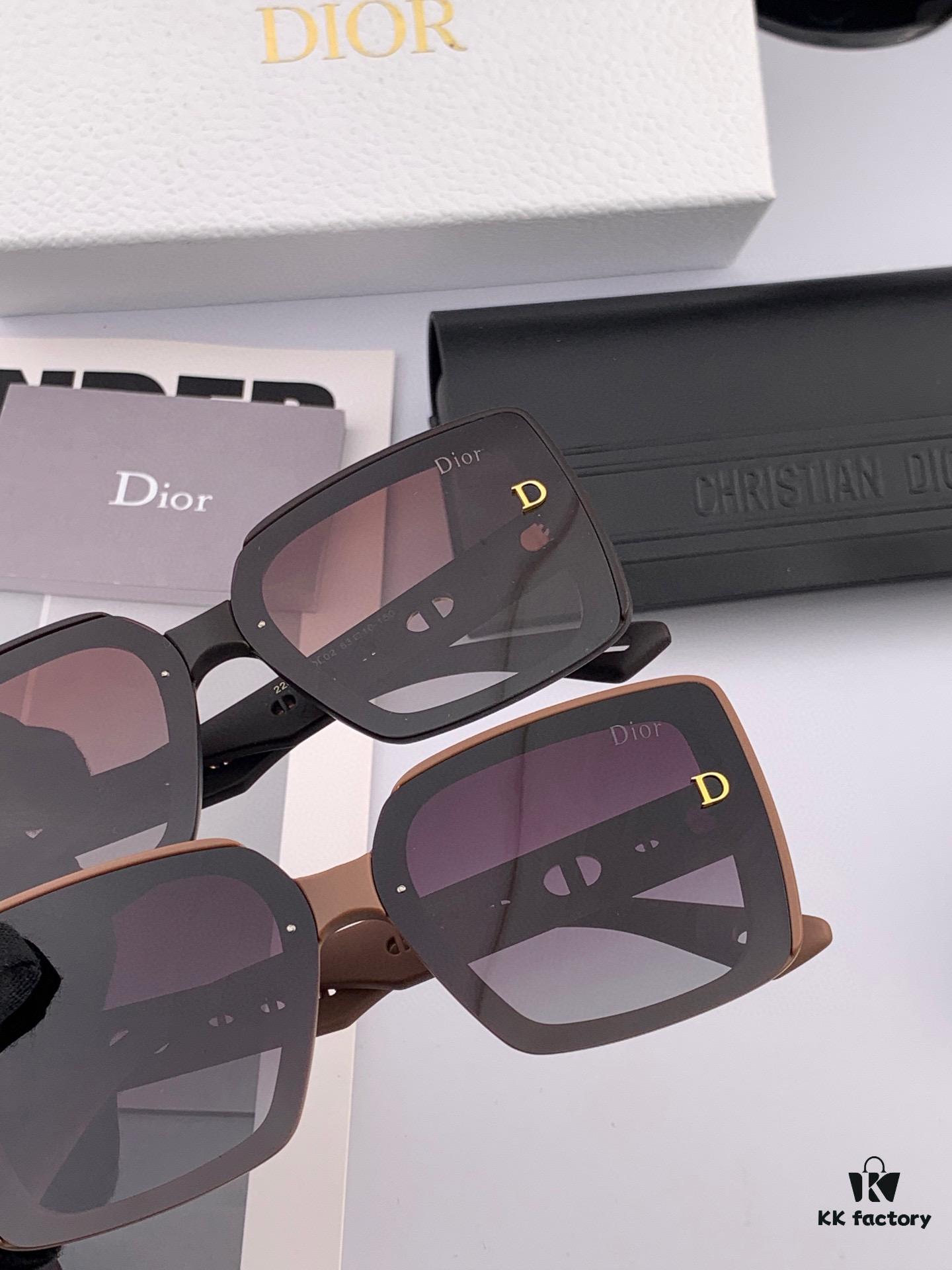 DIOR 2025 Spring New Arrival Trendy Fashion Square-Frame Polarized Sunglasses High-Quality Comfortable Wear Influencer Style Women's HD Polarized Sunglasses 🕶️ High-Quality TR Frame Model: CD1228