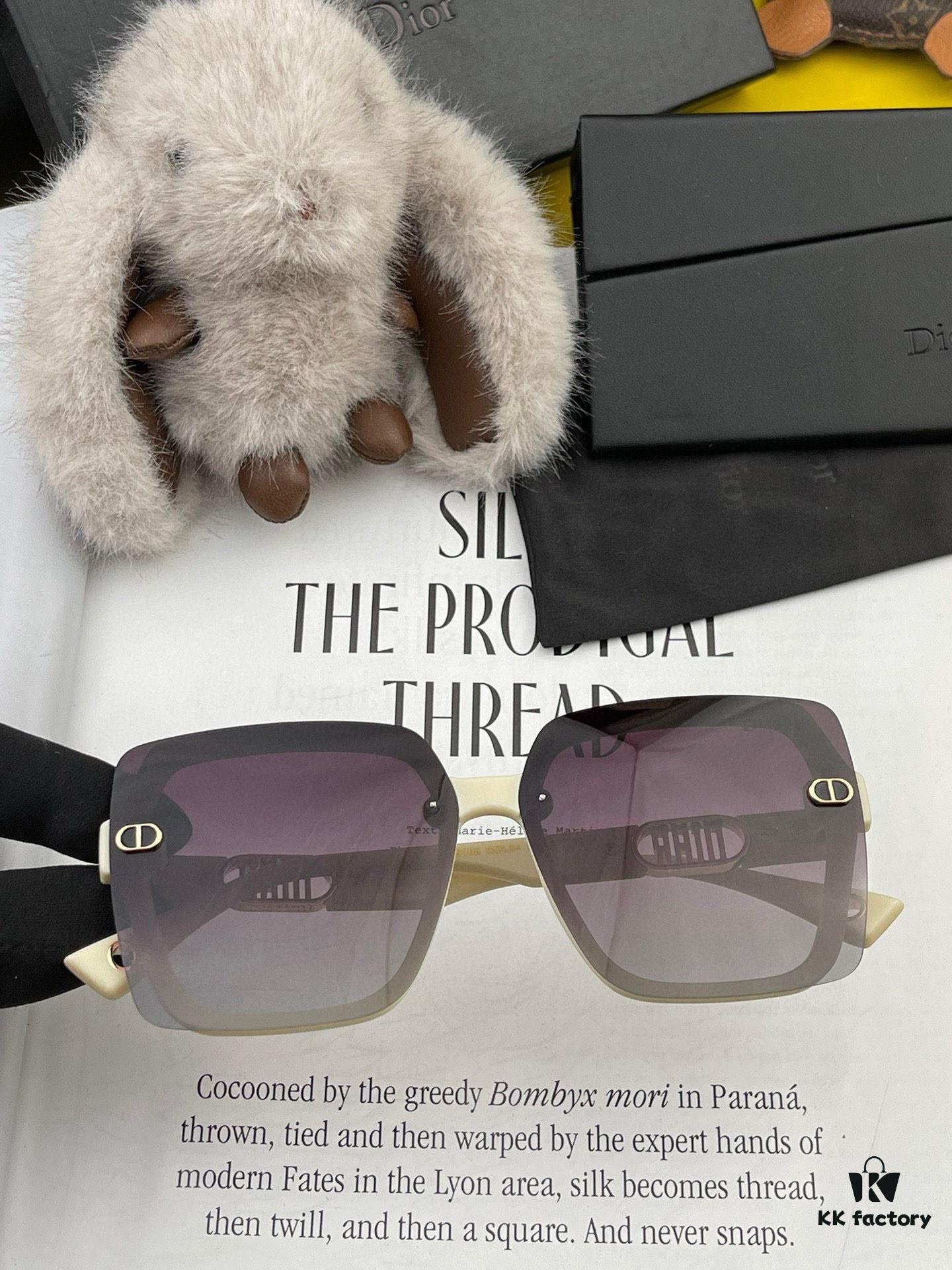 DIOR - Dior 2025 Spring New Arrival Trendy Fashion Square Polarized Sunglasses High-Quality Comfortable Fit Influencer Style Women's HD Polarized Sunglasses 🕶️ High-Quality TR Frame Model: CD5610
