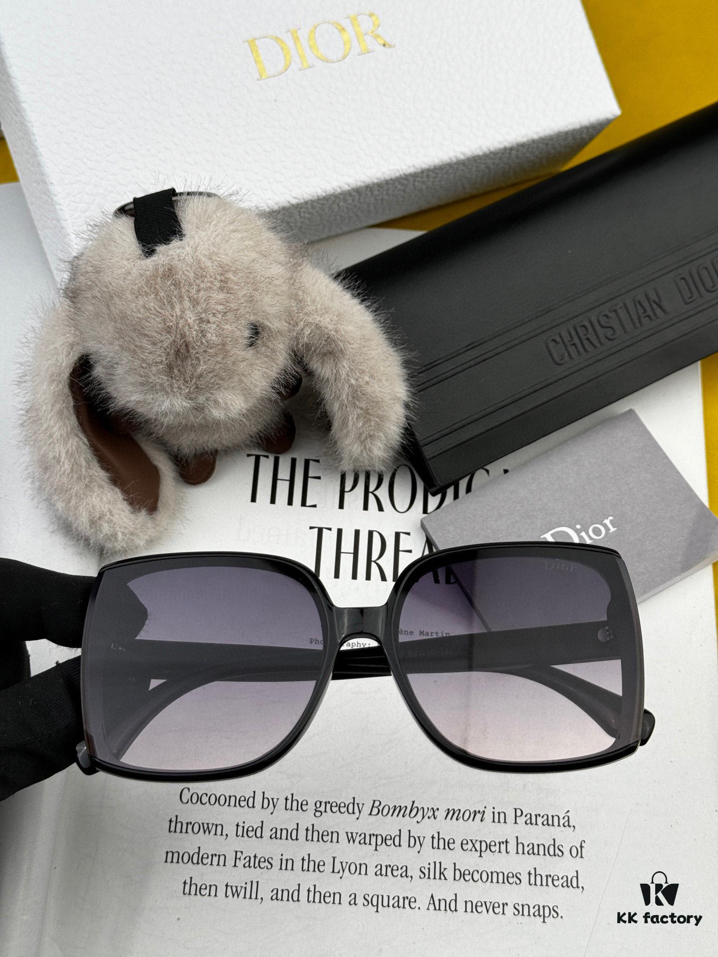 【DIOR】2025 Spring New Arrival Trendy Fashion Square Polarized Sunglasses High-Quality Comfortable Fit Influencer Favorite Women's HD Polarized Sunglasses 🕶️ High-Quality TR Frame Model: CD3311