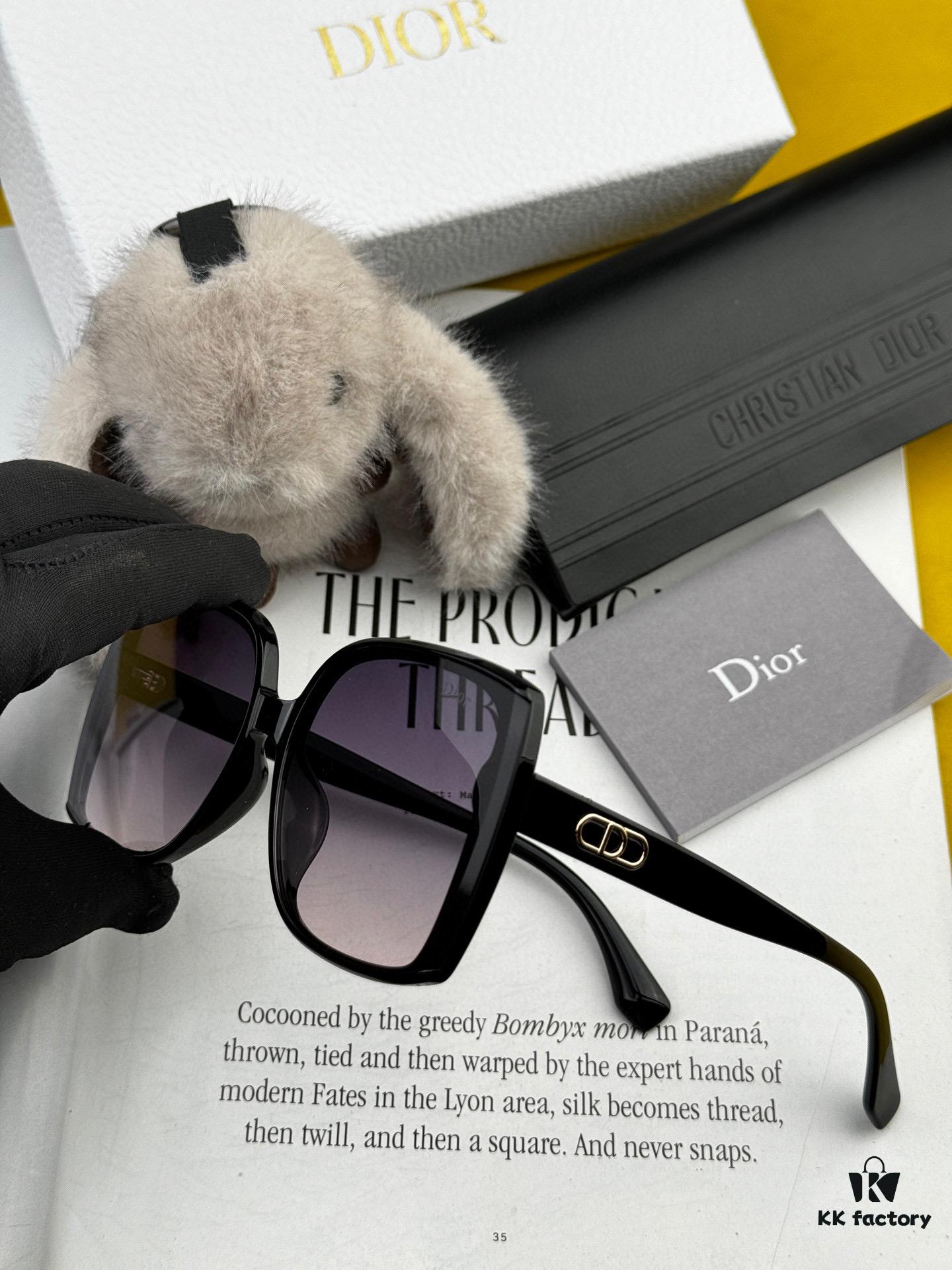 【DIOR】2025 Spring New Arrival Trendy Fashion Square Polarized Sunglasses High-Quality Comfortable Fit Influencer Favorite Women's HD Polarized Sunglasses 🕶️ High-Quality TR Frame Model: CD3311