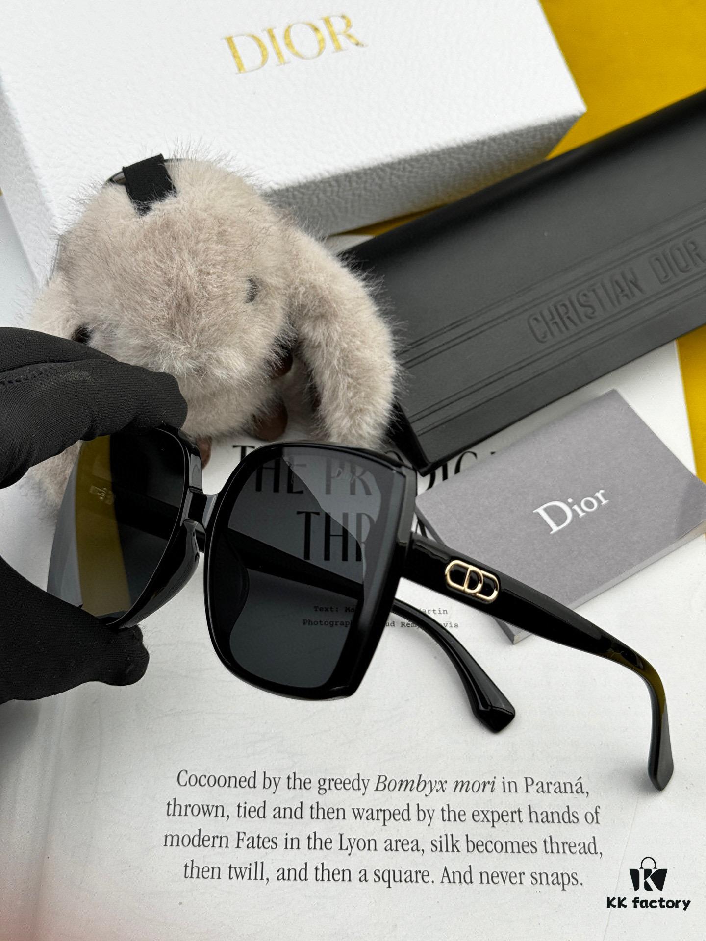 【DIOR】2025 Spring New Arrival Trendy Fashion Square Polarized Sunglasses High-Quality Comfortable Fit Influencer Favorite Women's HD Polarized Sunglasses 🕶️ High-Quality TR Frame Model: CD3311